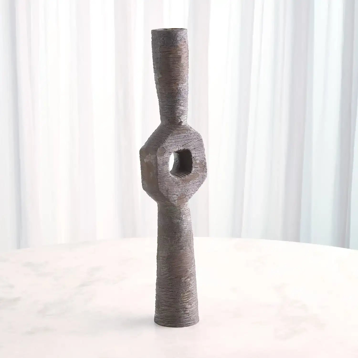 GLOBAL VIEWS EBBA VASE - Decorative Accents