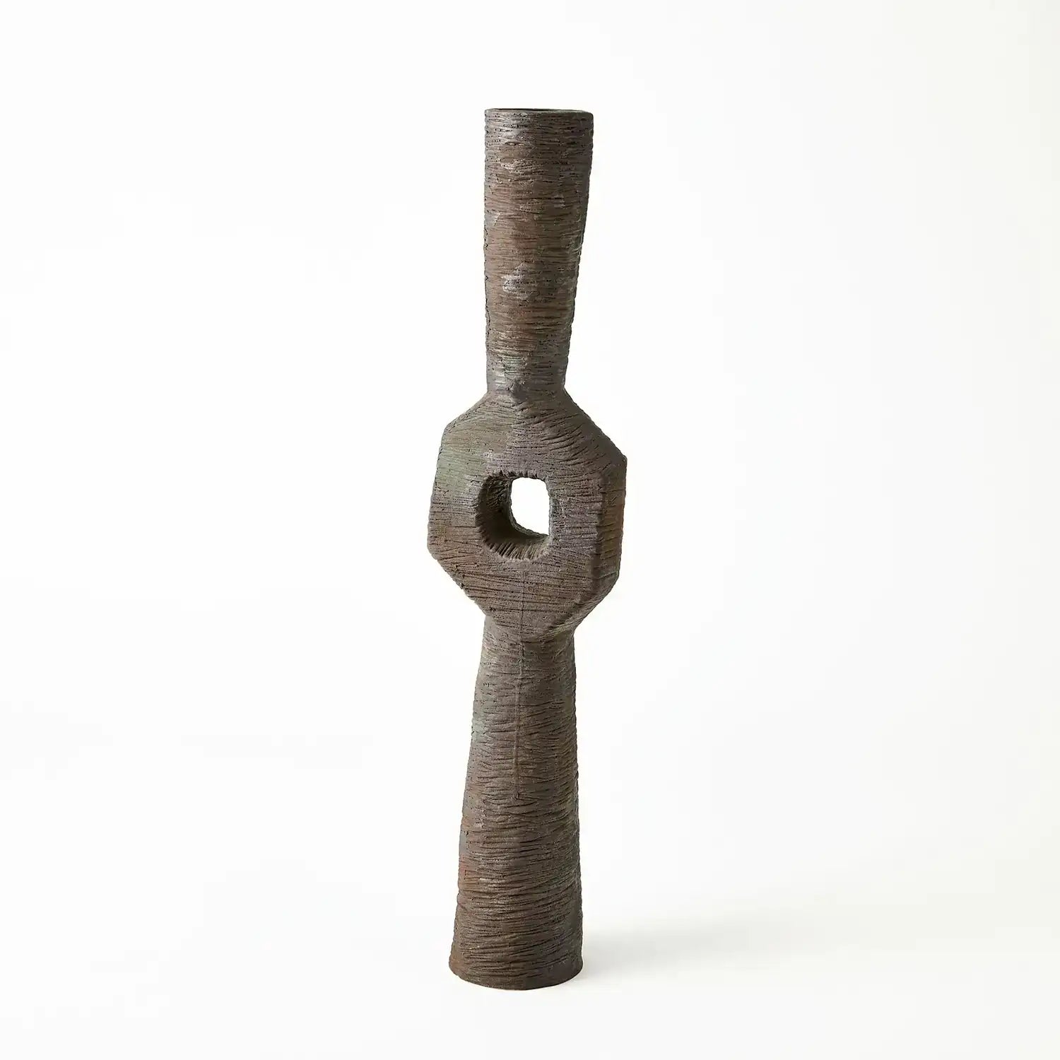 GLOBAL VIEWS EBBA VASE - Decorative Accents