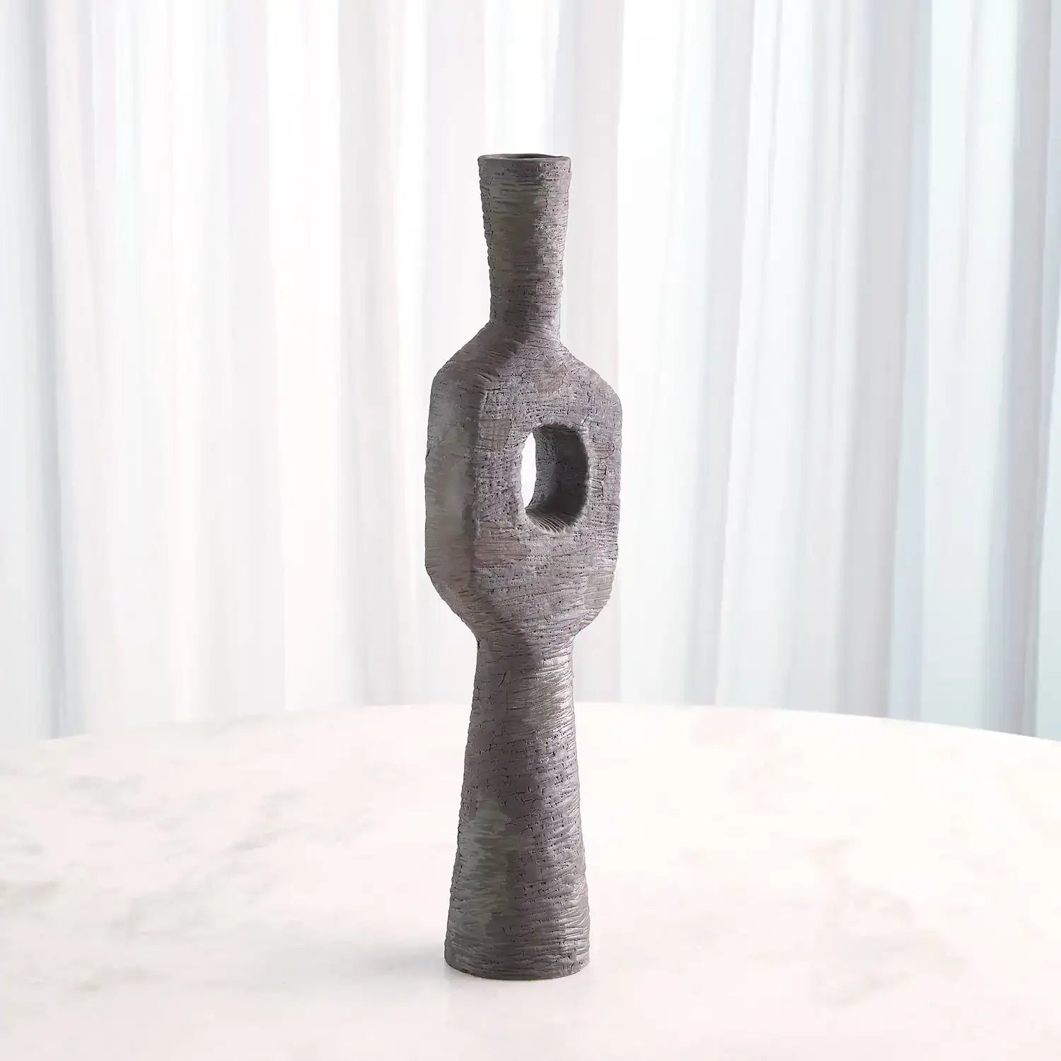 GLOBAL VIEWS EBBA VASE - Decorative Accents