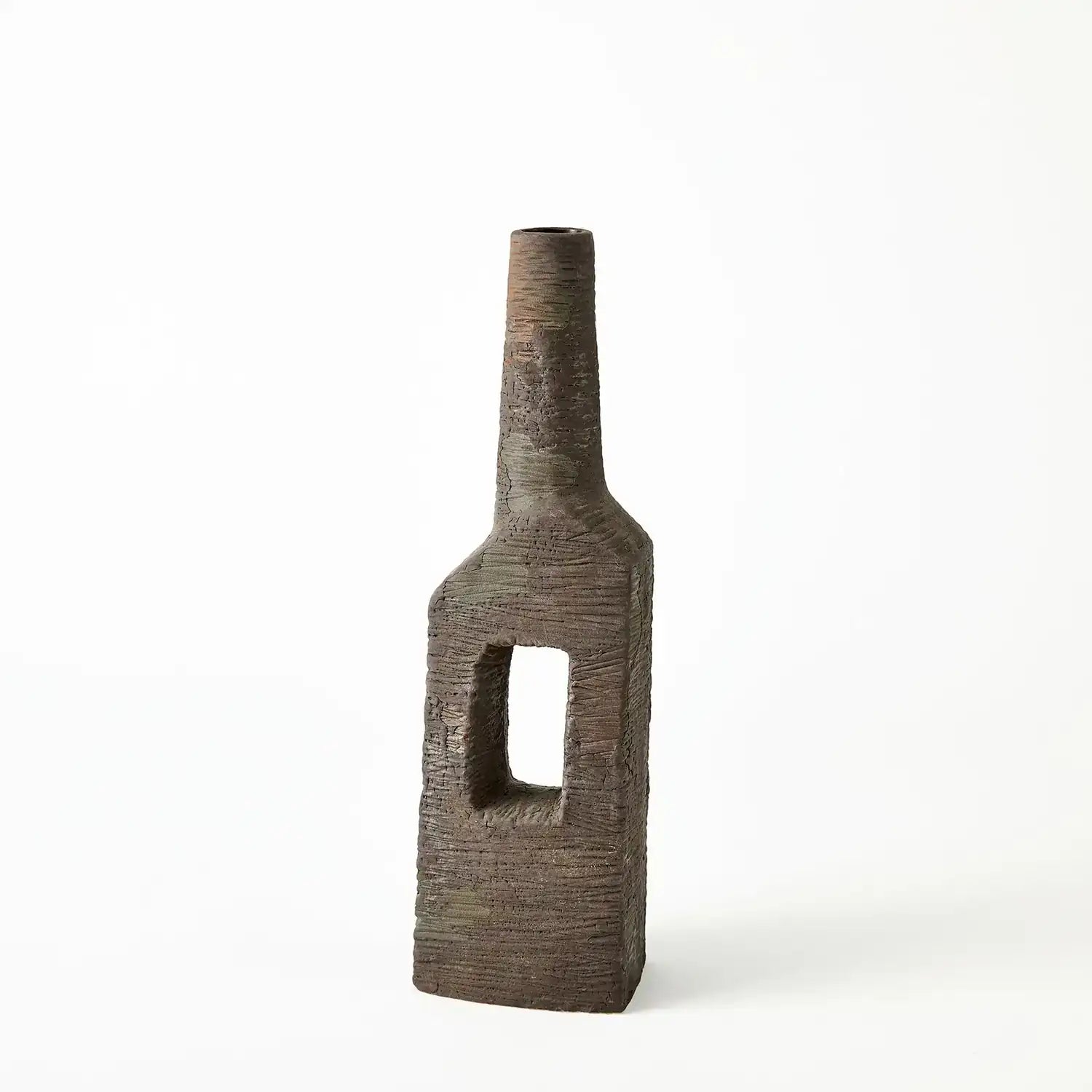 GLOBAL VIEWS EBBA VASE - Decorative Accents