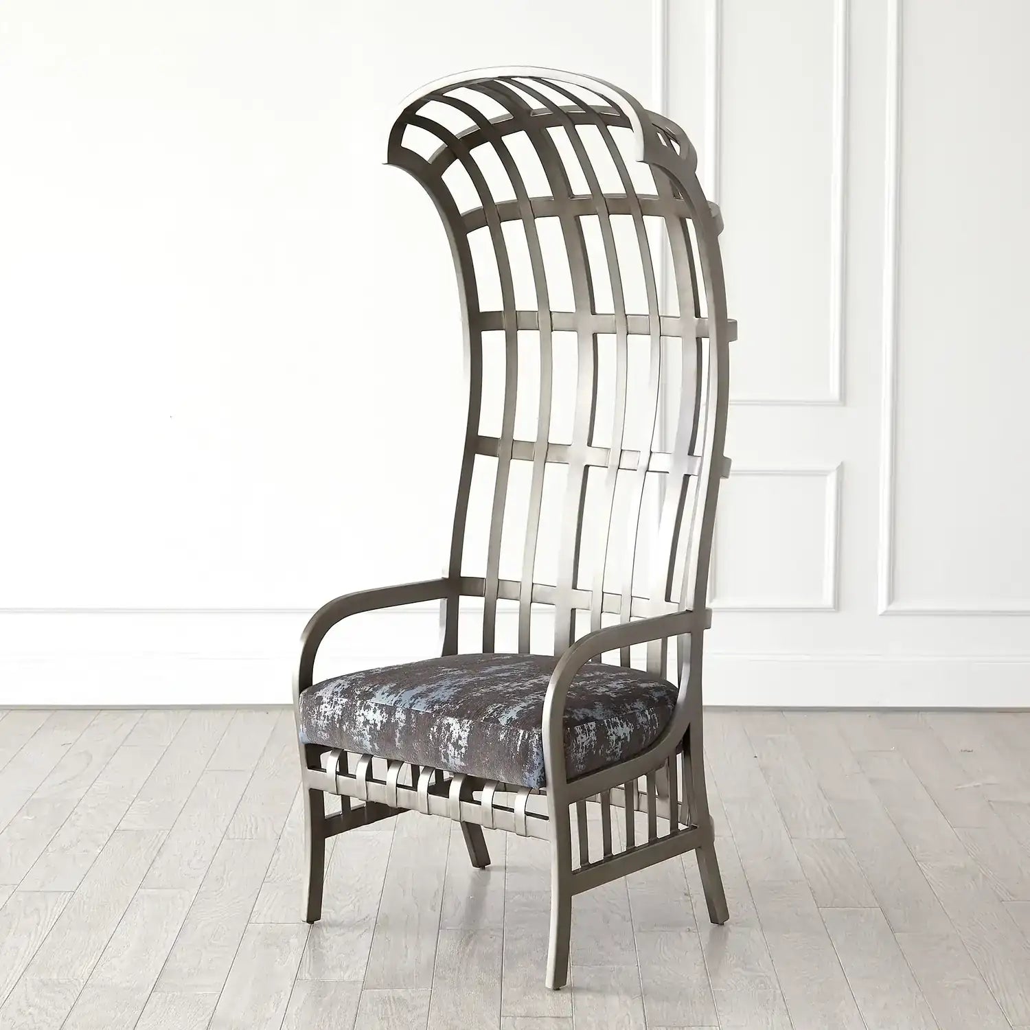 GLOBAL VIEWS CASCADE CHAIR - Lounge