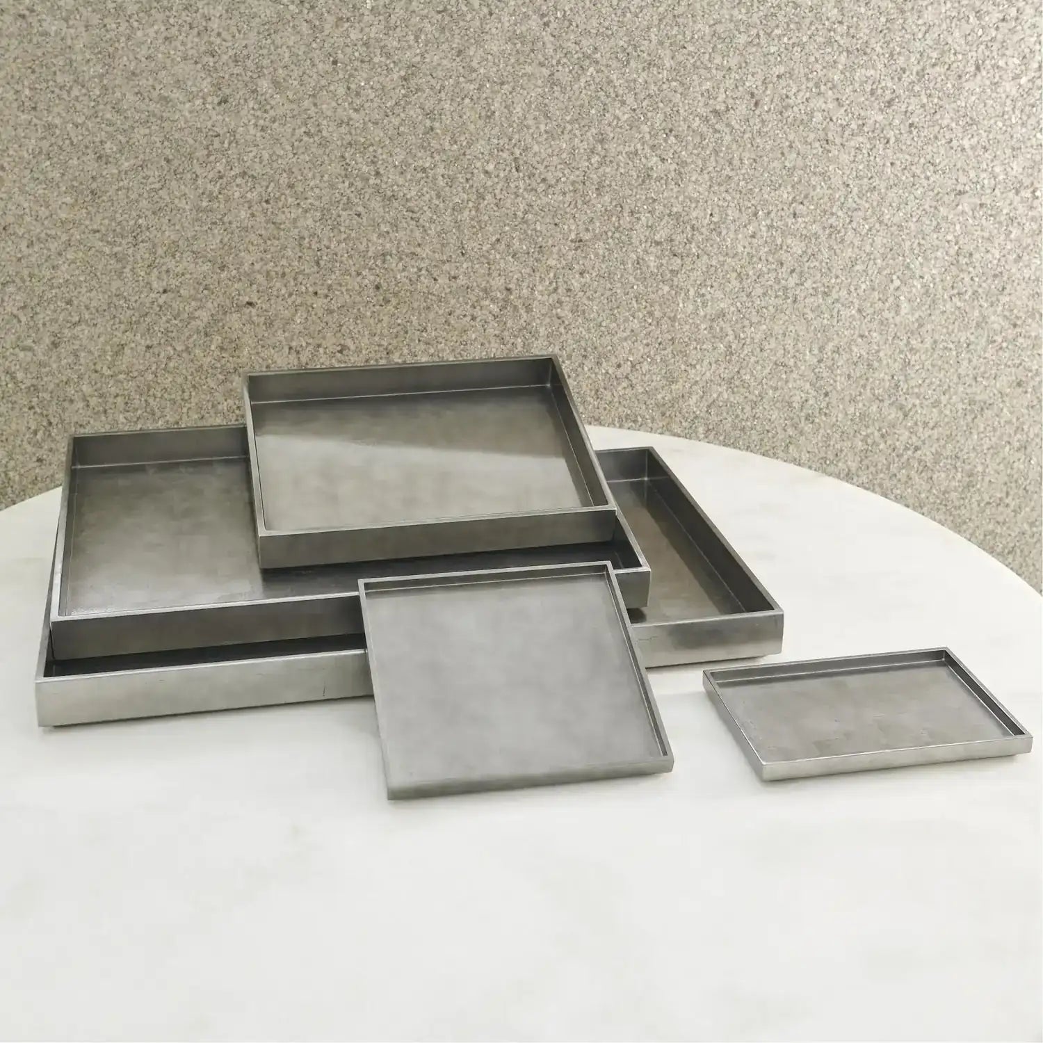 GLOBAL VIEWS GUNMETAL SILVER LEAF RECTANGLE TRAY - Decorative Accents