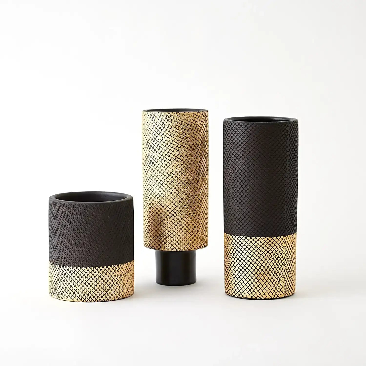 GLOBAL VIEWS JAVA VASE - Decorative Accents