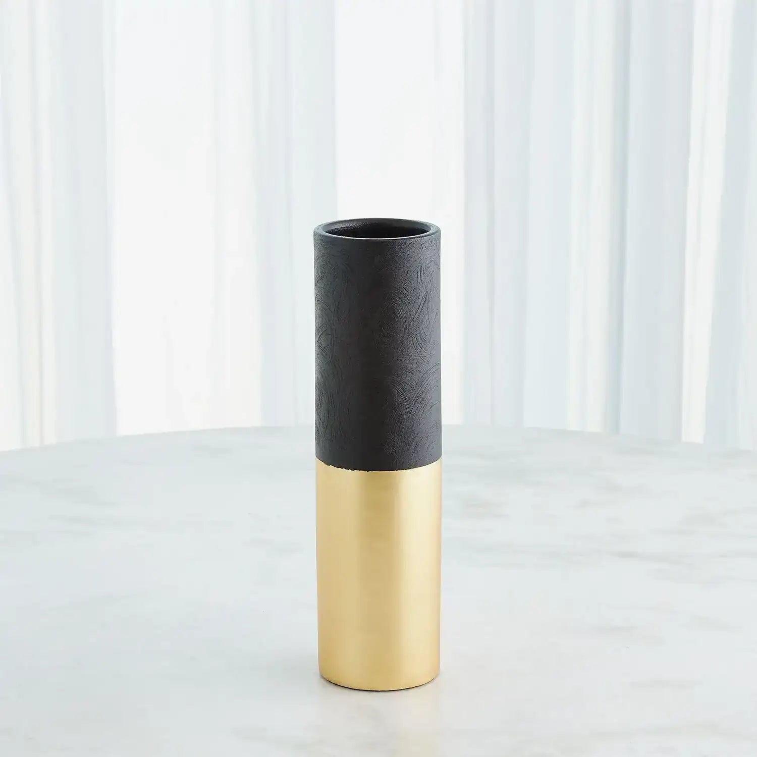 GLOBAL VIEWS COLLINS VASE - Decorative Accents