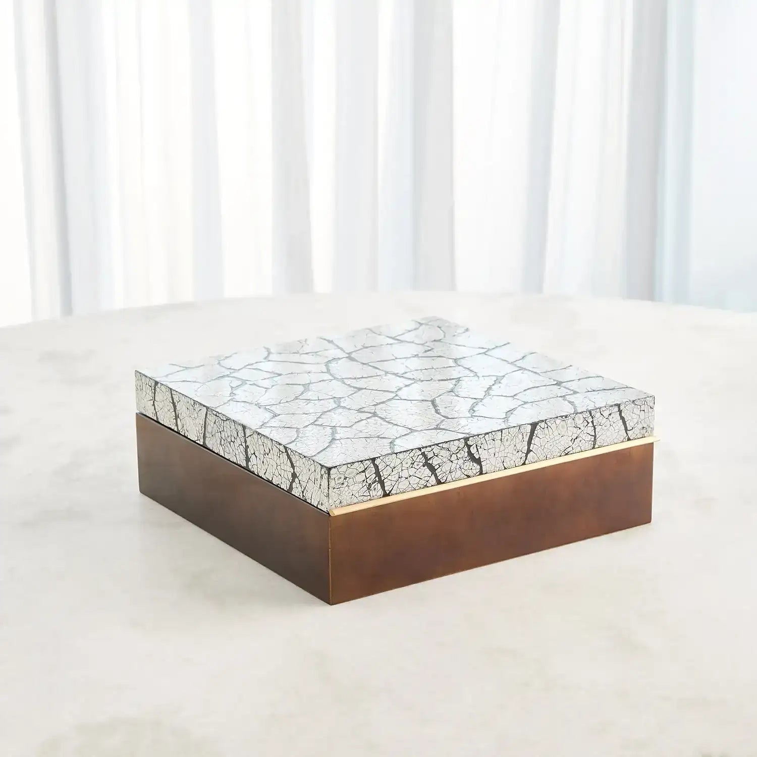 GLOBAL VIEWS EGGSHELL BOX - Decorative Accents