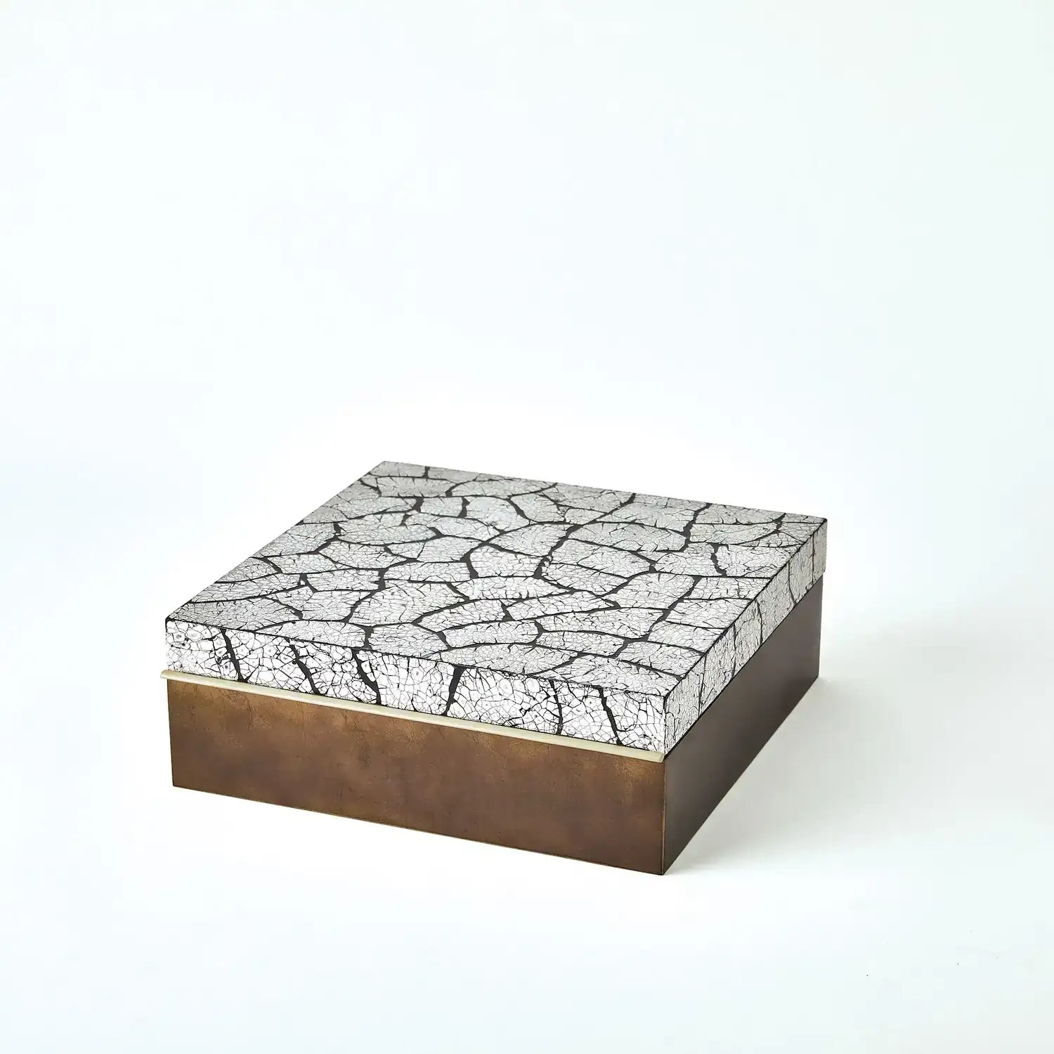 GLOBAL VIEWS EGGSHELL BOX - Decorative Accents