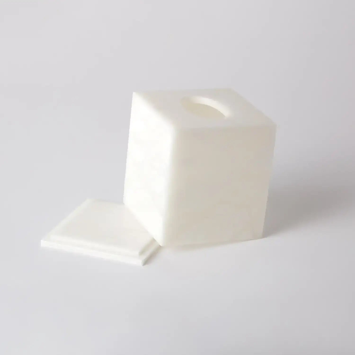 GLOBAL VIEWS ALABASTER TISSUE BOX - Decorative Accents