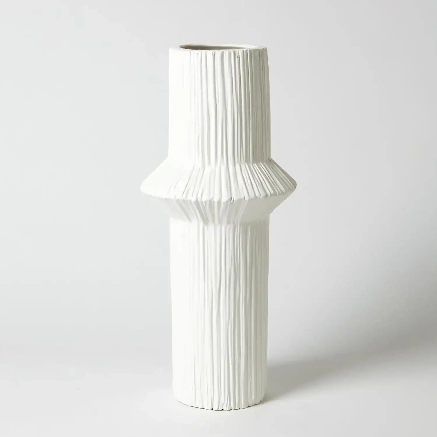 GLOBAL VIEWS ASCENDING RING VASE - Decorative Accents
