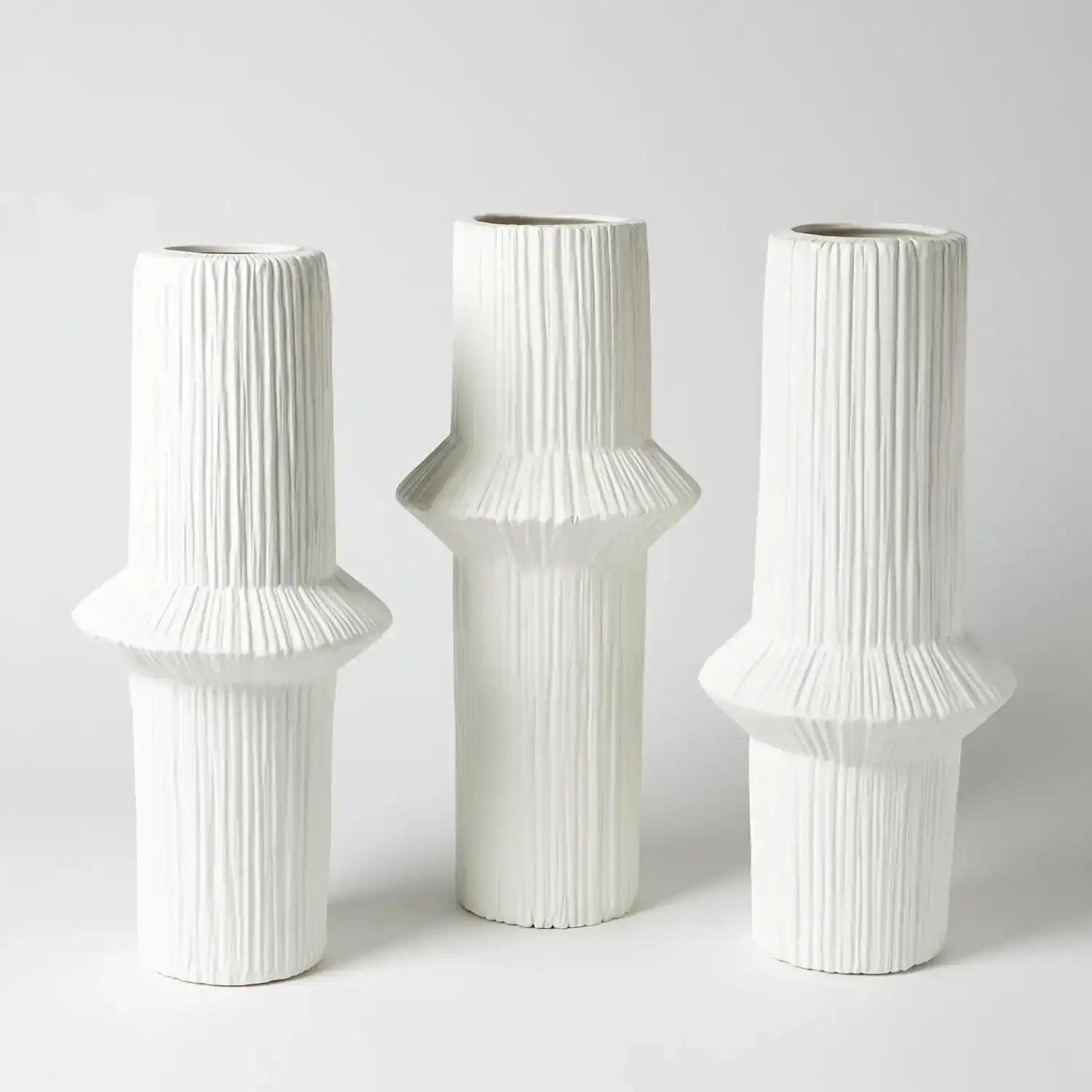 GLOBAL VIEWS ASCENDING RING VASE - Decorative Accents