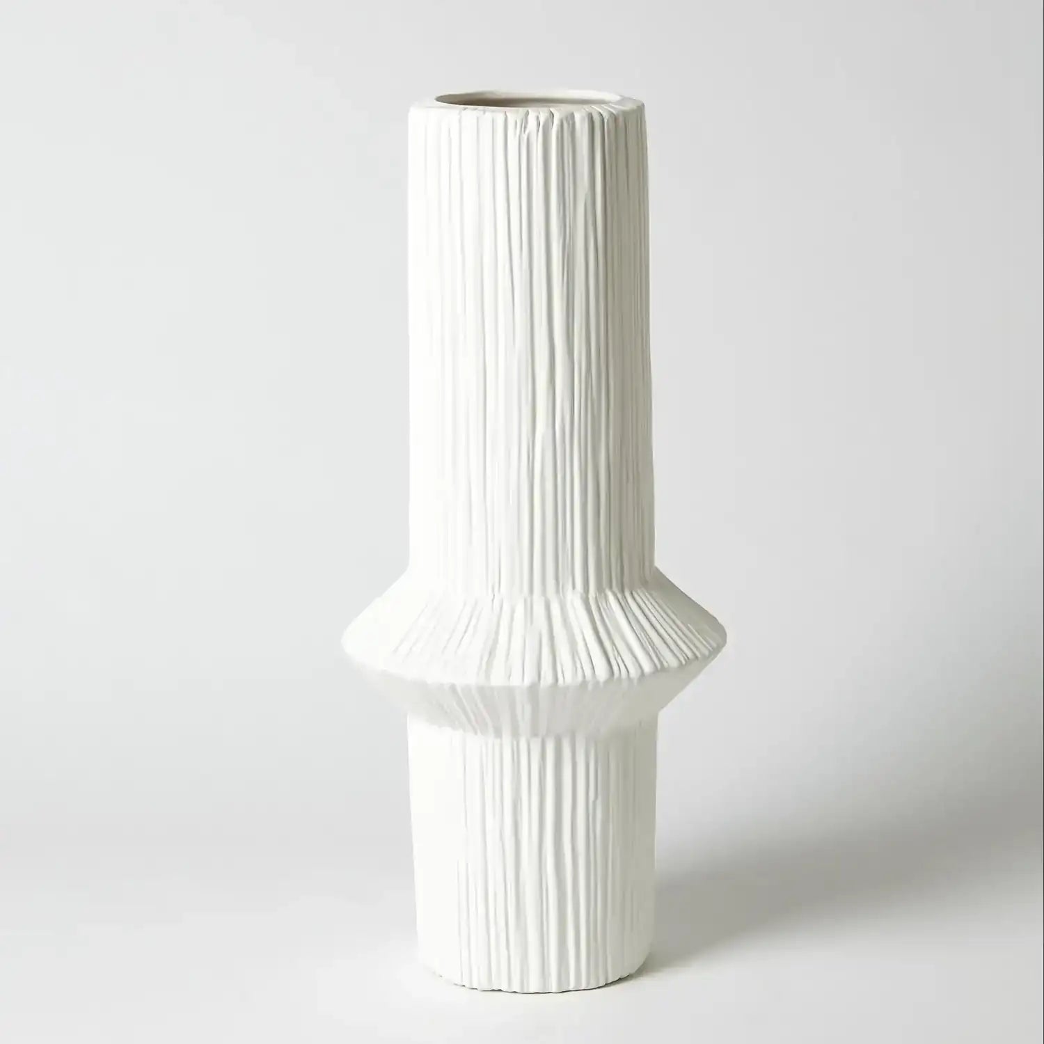 GLOBAL VIEWS ASCENDING RING VASE - Decorative Accents