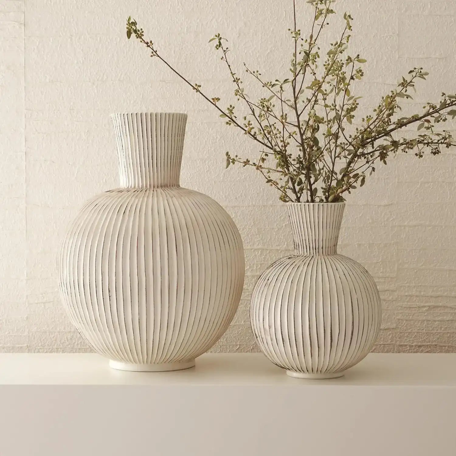 GLOBAL VIEWS FURROW SPHERE VASE - Decorative Accents