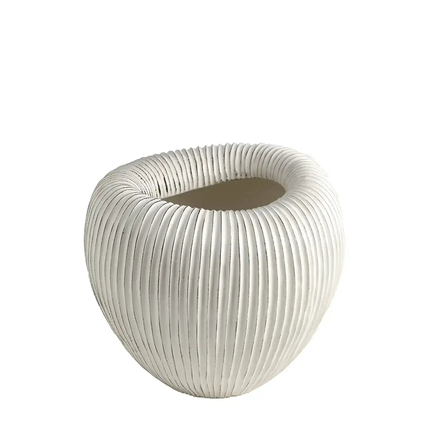 GLOBAL VIEWS BALEEN CACHEPOT - Decorative Accents