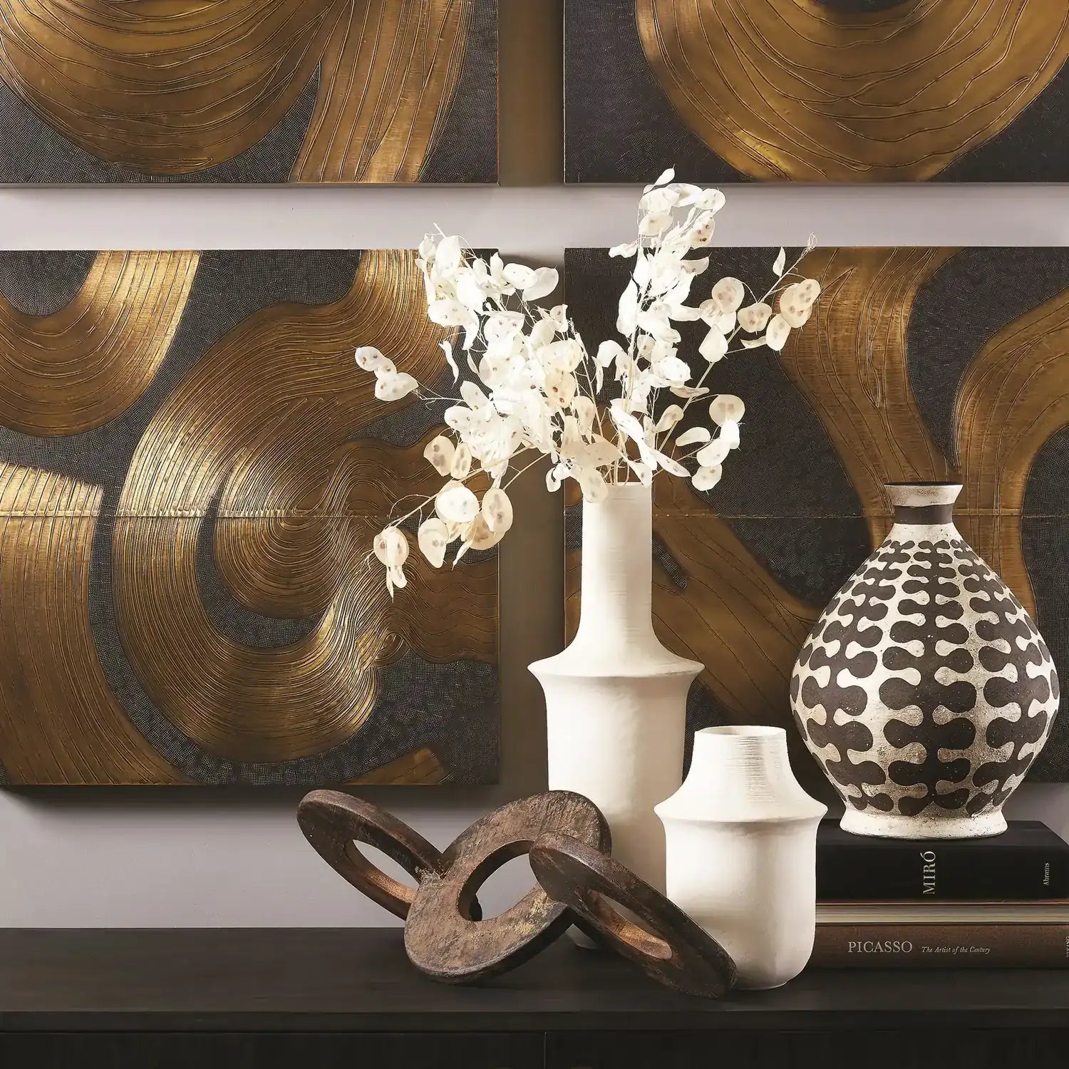 GLOBAL VIEWS INTERLOCK ROUND VASE - Decorative Accents