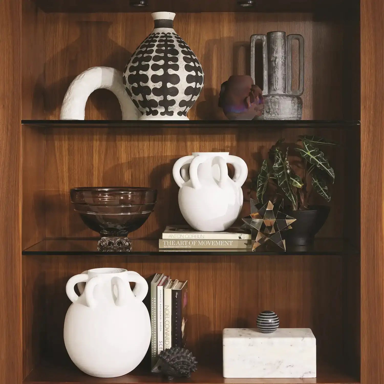 GLOBAL VIEWS INTERLOCK ROUND VASE - Decorative Accents