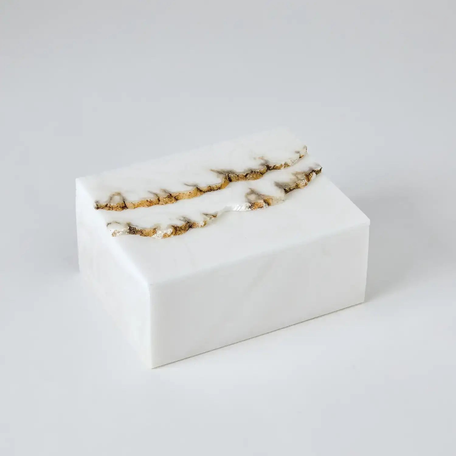GLOBAL VIEWS TERRAIN ALABASTER BOX - Decorative Accents