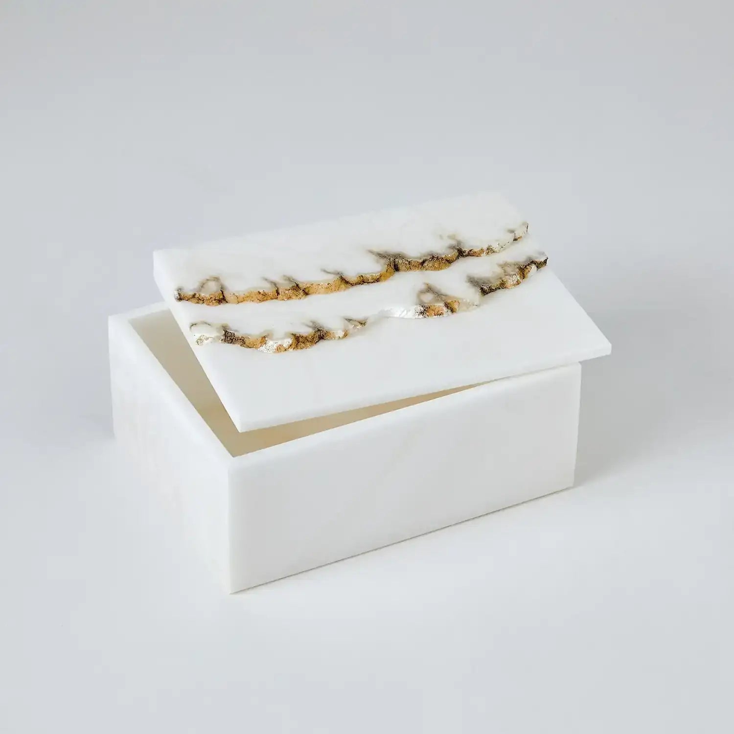 GLOBAL VIEWS TERRAIN ALABASTER BOX - Decorative Accents