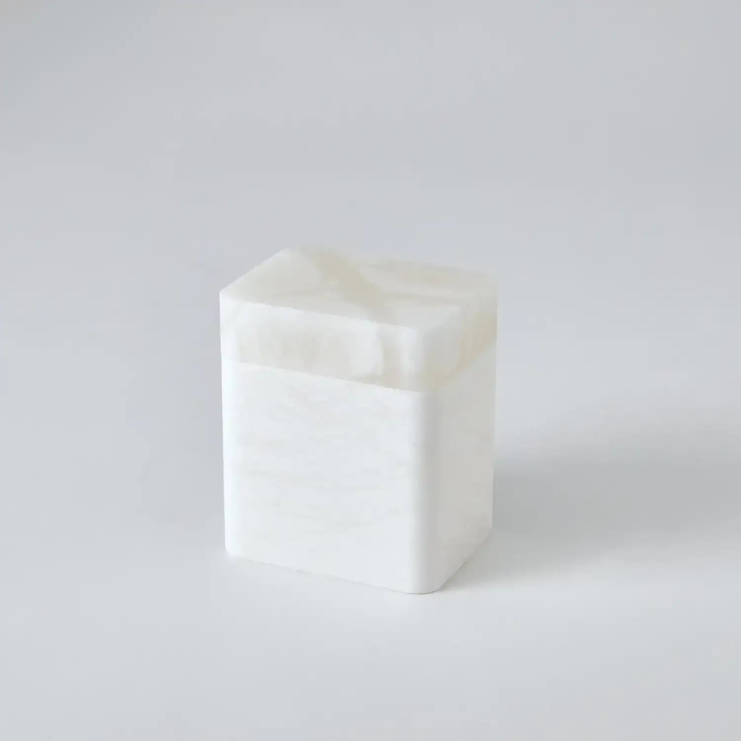 GLOBAL VIEWS RAGGIO ALABASTER BOX - Decorative Accents