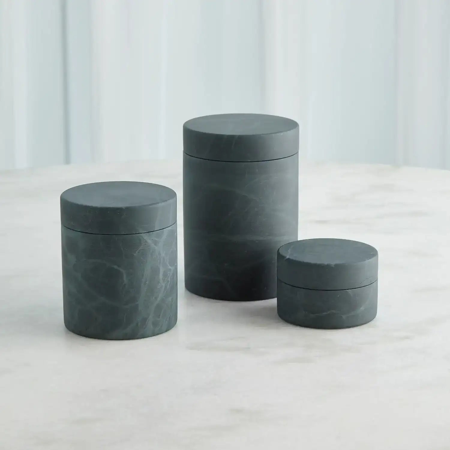 GLOBAL VIEWS CILINDRO ALABASTER BOX - Decorative Accents