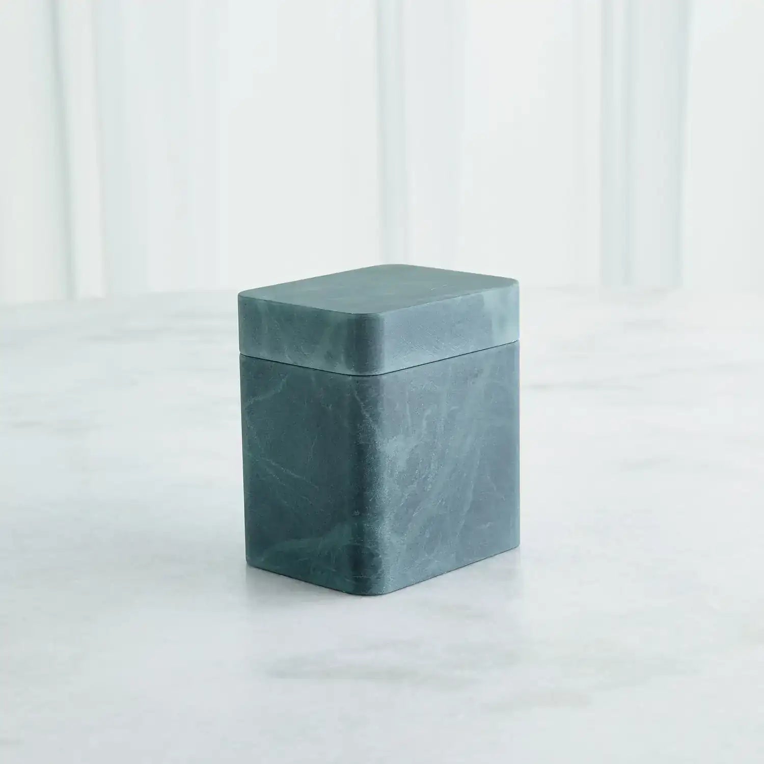 GLOBAL VIEWS RAGGIO ALABASTER BOX - Decorative Accents