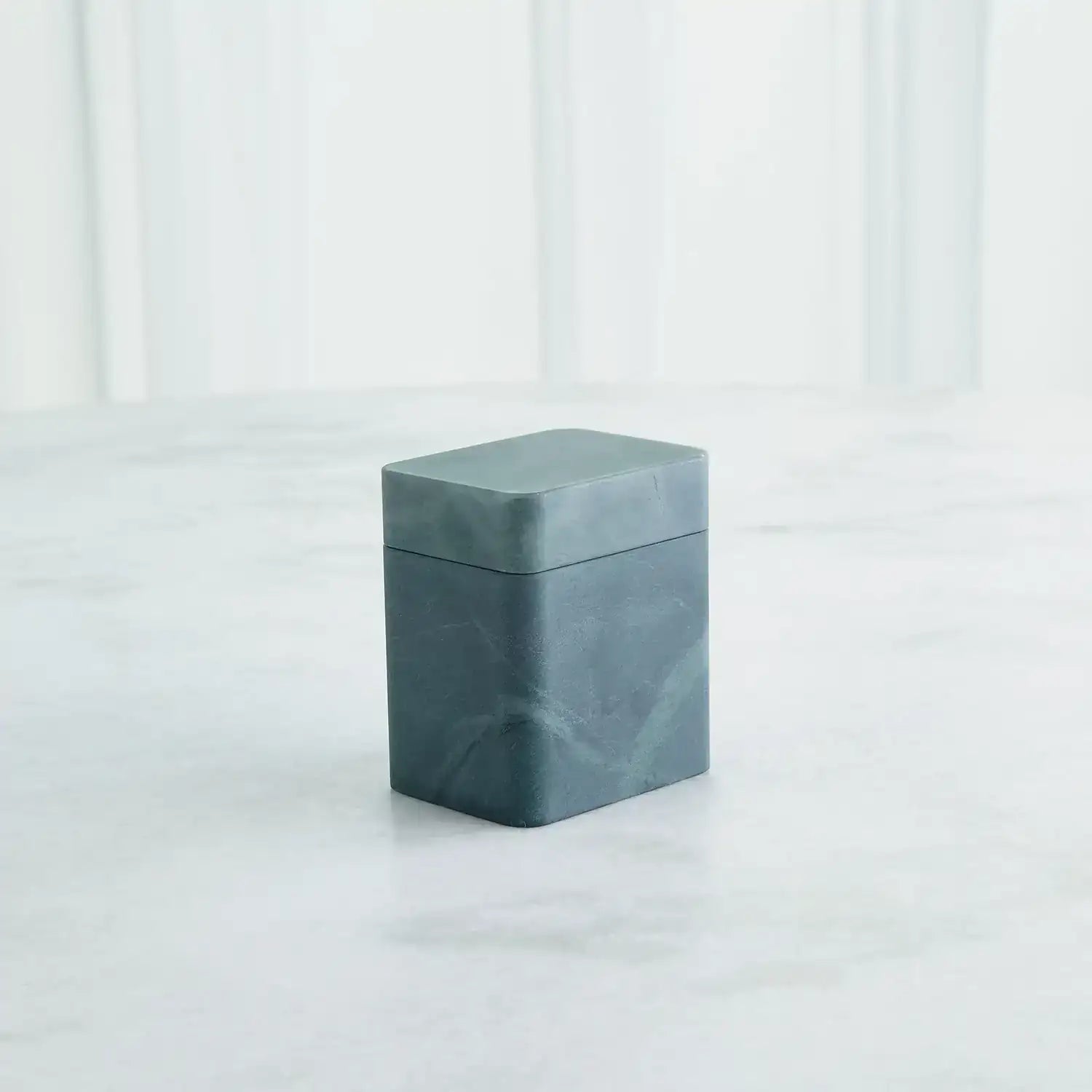GLOBAL VIEWS RAGGIO ALABASTER BOX - Decorative Accents