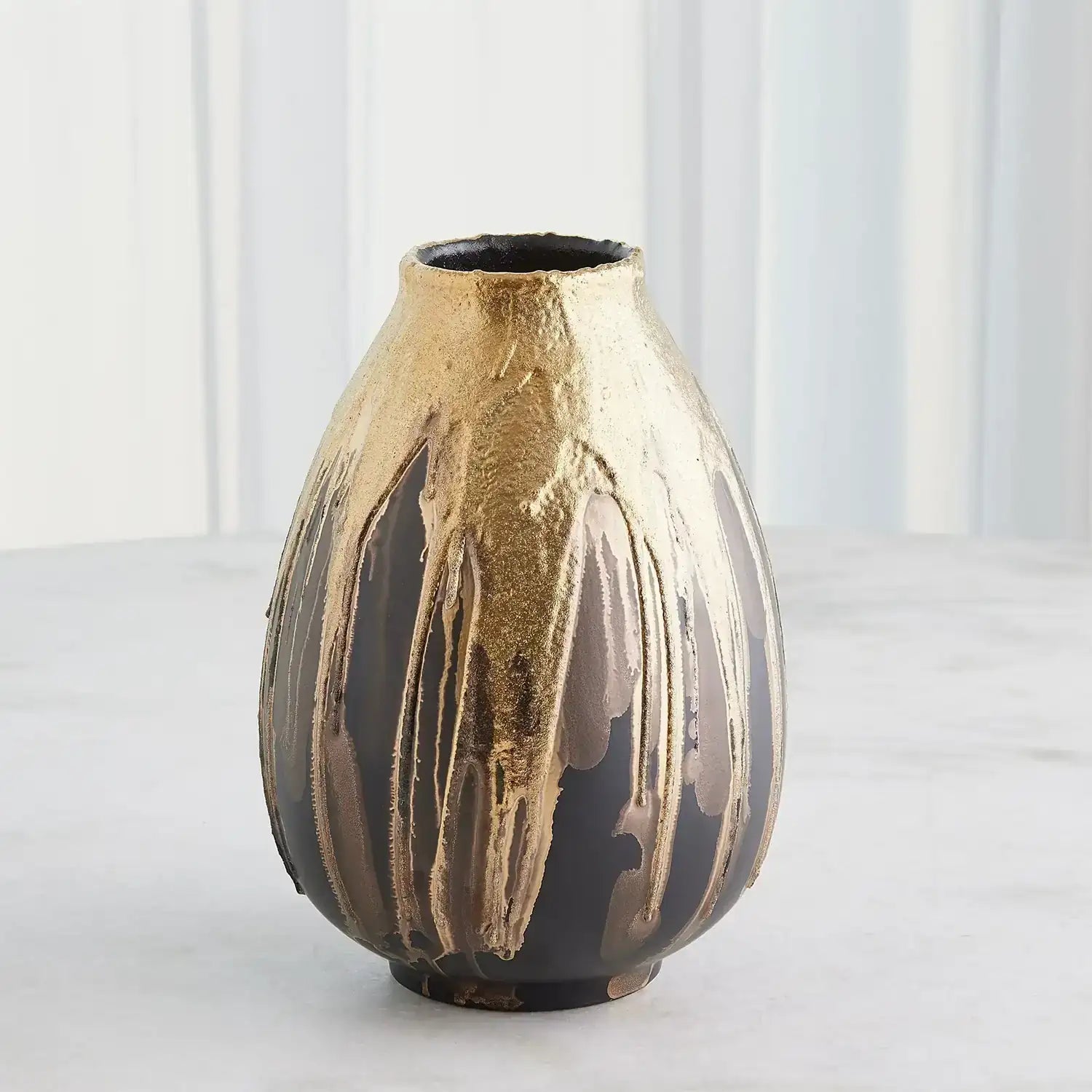 GLOBAL VIEWS CAULDRON VASE - Decorative Accents