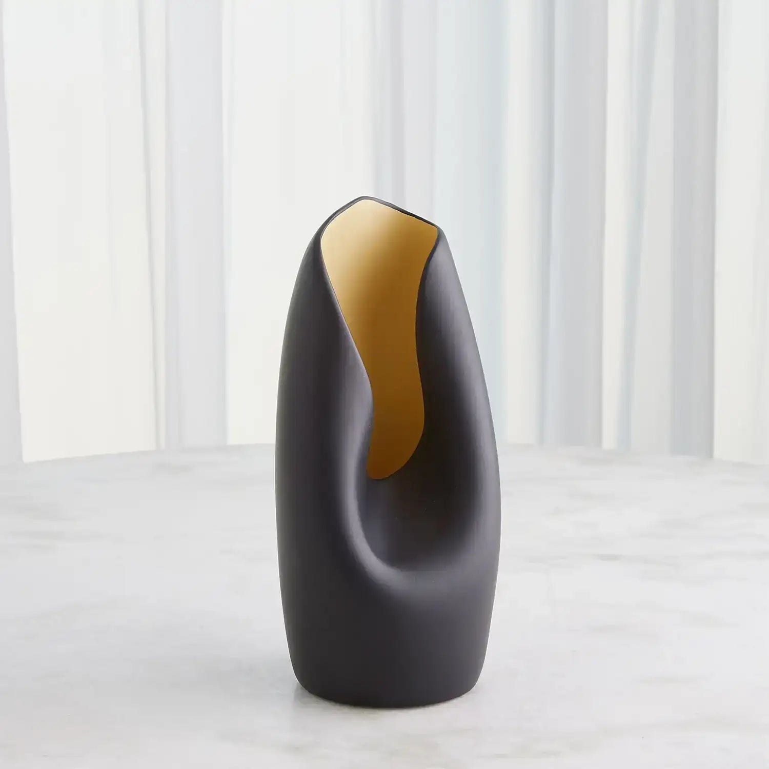 GLOBAL VIEWS AVIAN VASE - Decorative Accents