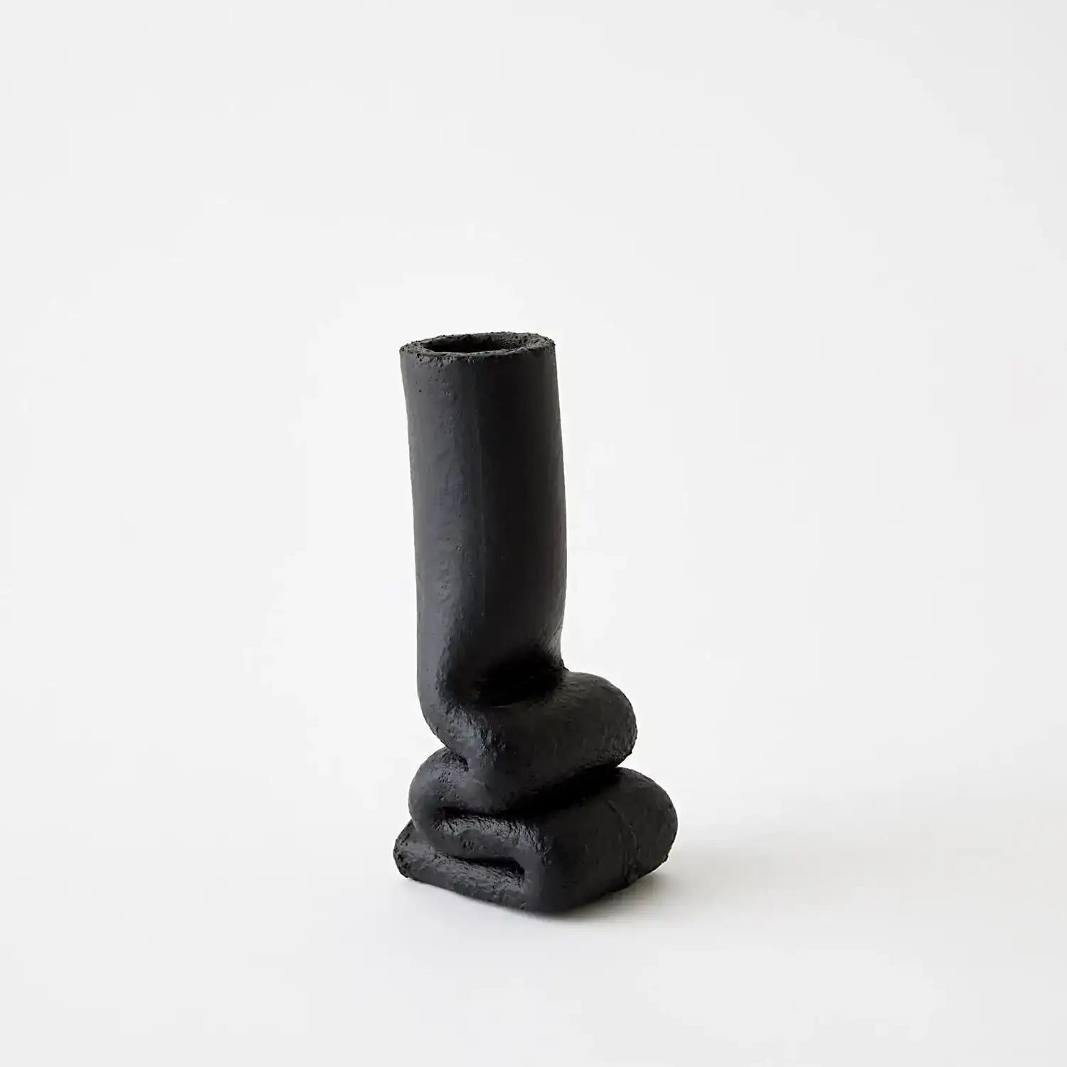 GLOBAL VIEWS SQUOZE VASE - Decorative Accents