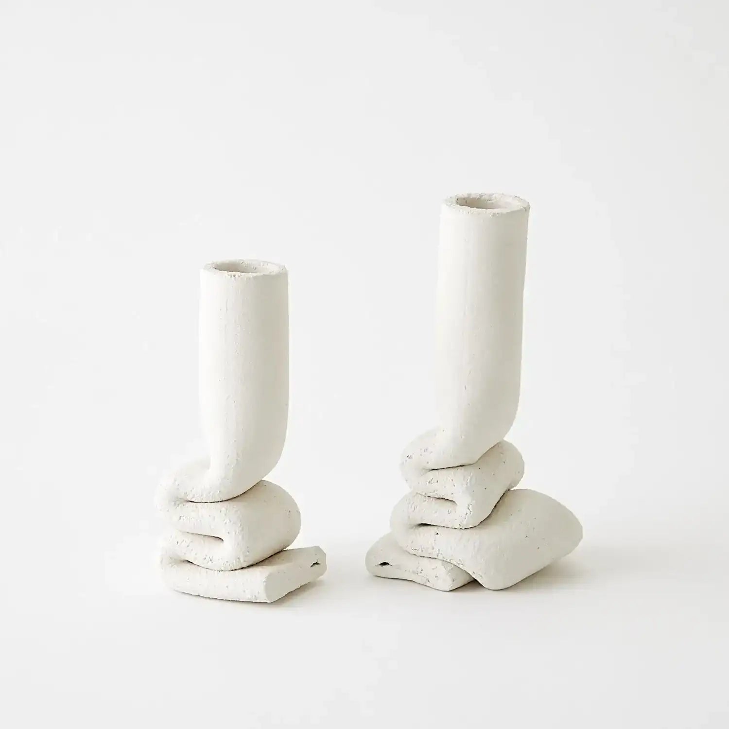 GLOBAL VIEWS SQUOZE VASE - Decorative Accents