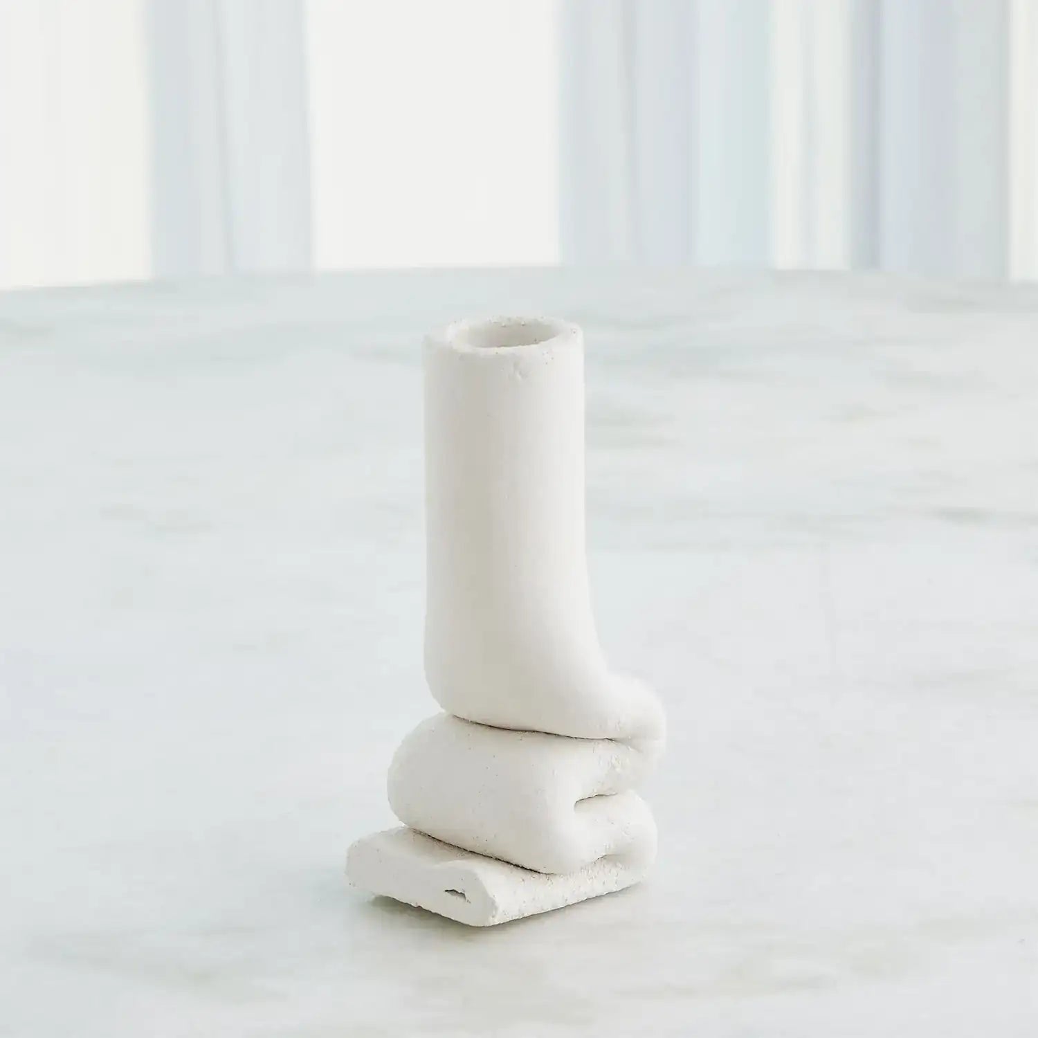 GLOBAL VIEWS SQUOZE VASE - Decorative Accents