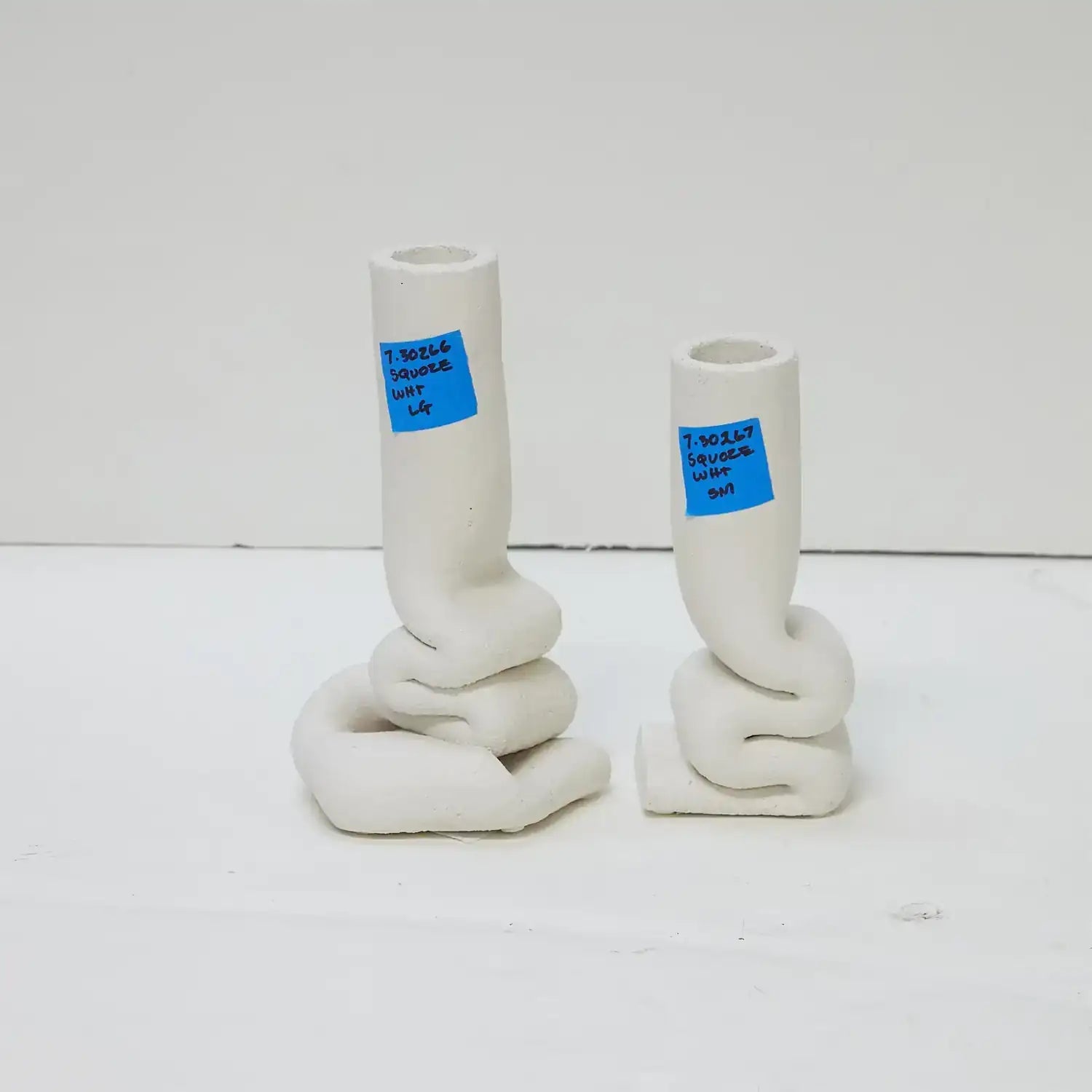 GLOBAL VIEWS SQUOZE VASE - Decorative Accents