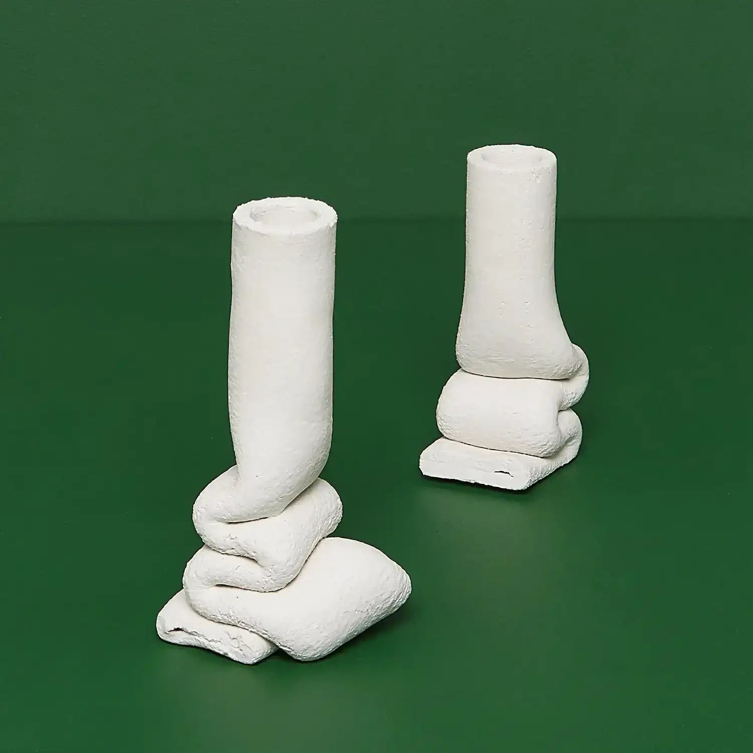 GLOBAL VIEWS SQUOZE VASE - Decorative Accents