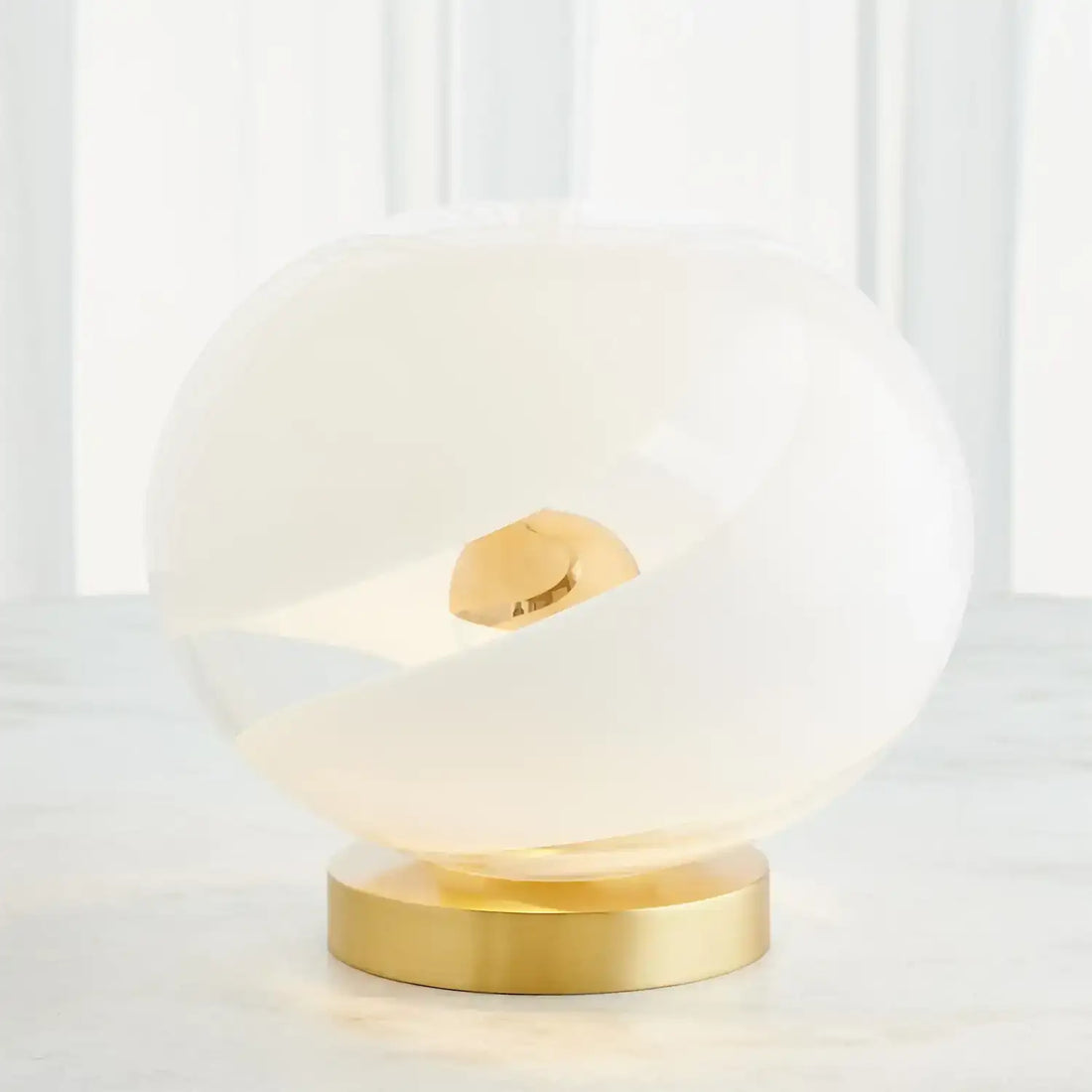 GLOBAL VIEWS DOMOS TABLE LAMP - Art