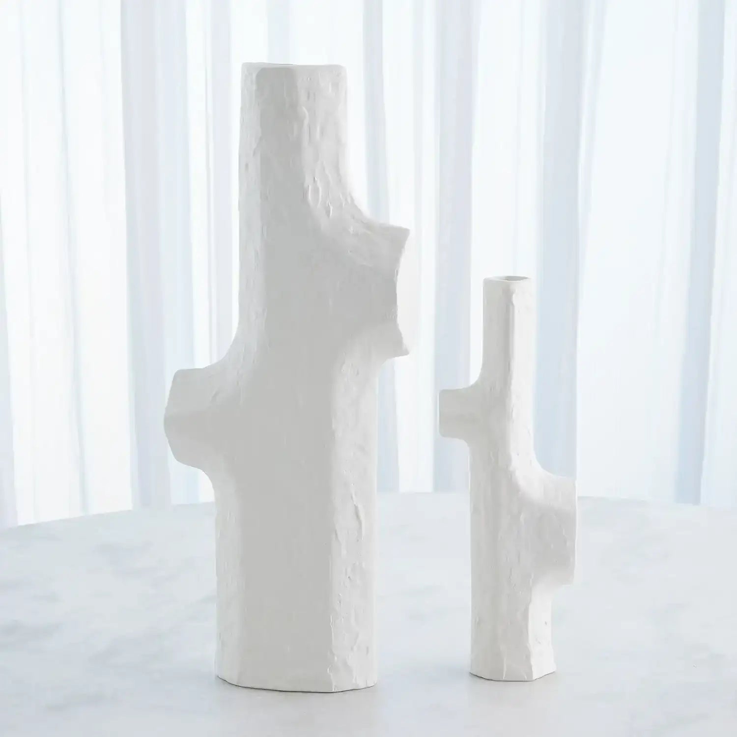 GLOBAL VIEWS TIERED TRUNK VASE - Decorative Accents
