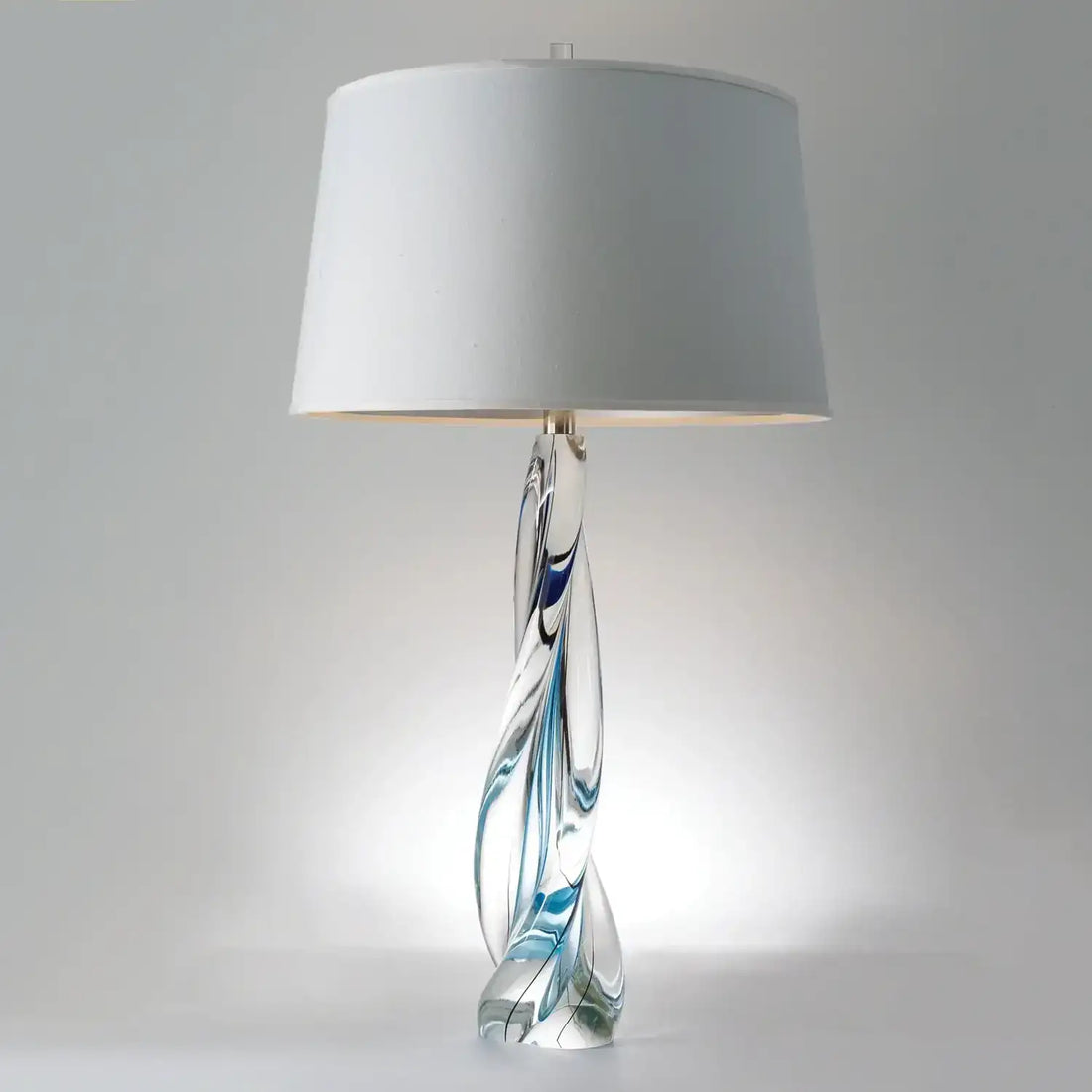 GLOBAL VIEWS OCEAN TWIST LAMP W/SILK SHADE - Art