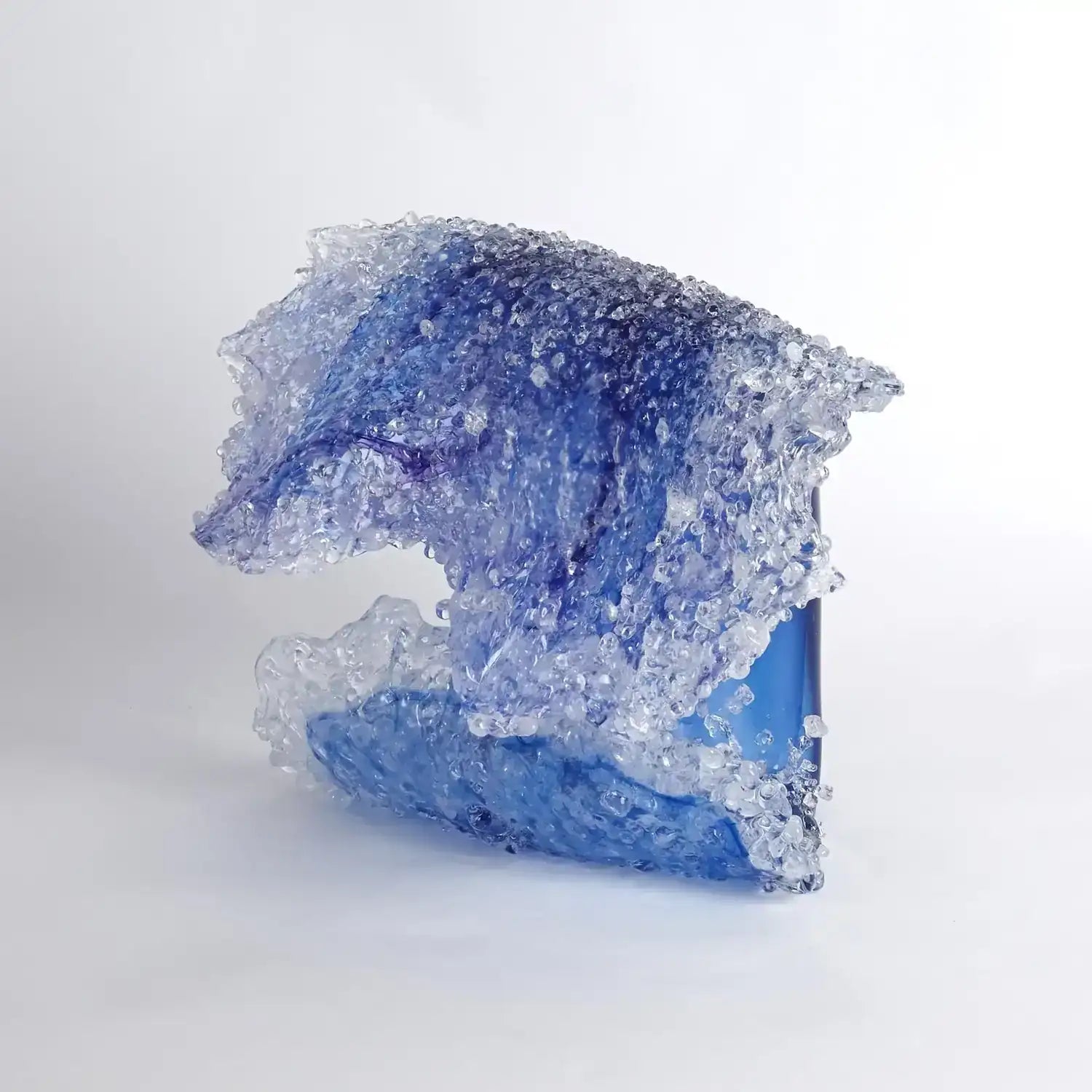 GLOBAL VIEWS TIDAL WAVE SCULPTURE - Decorative Accents