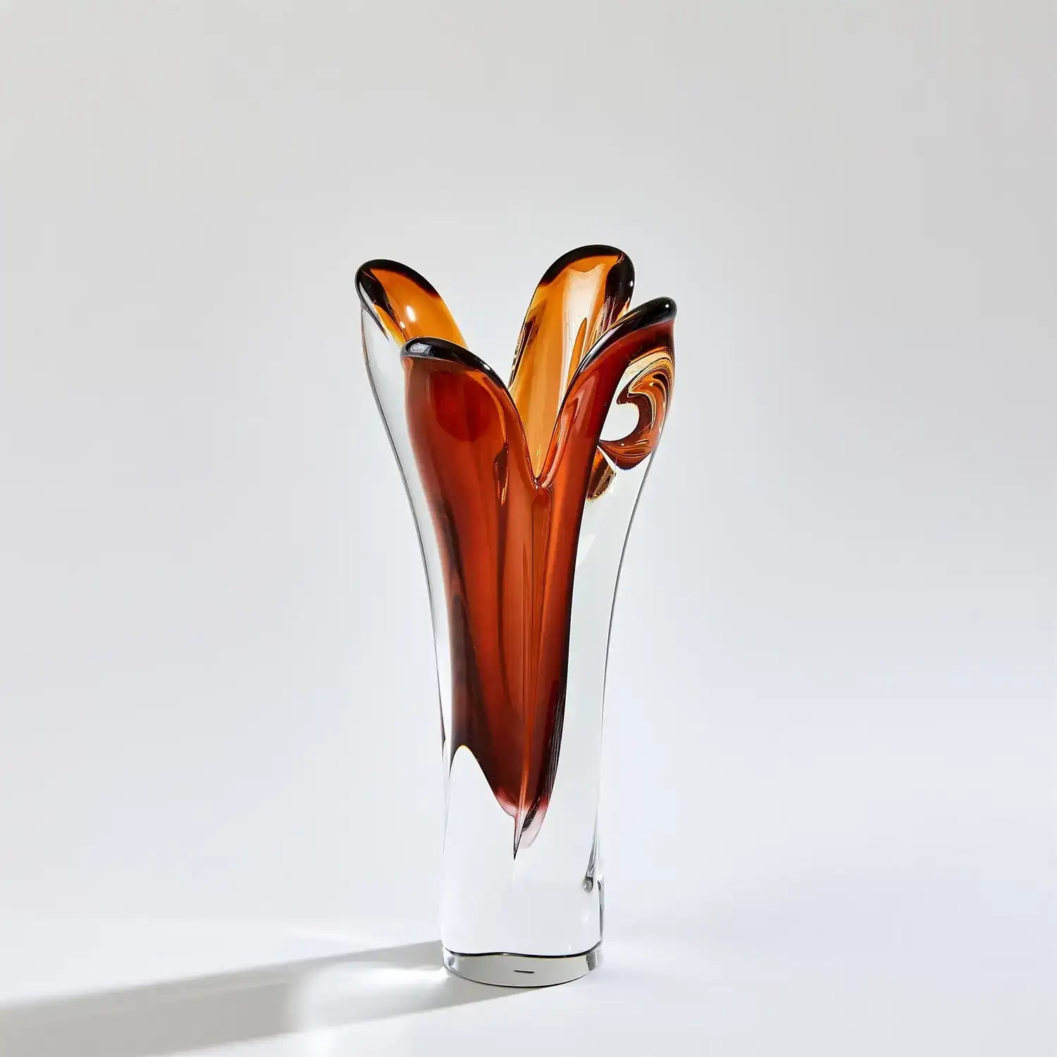 GLOBAL VIEWS IRIS VASE - Art