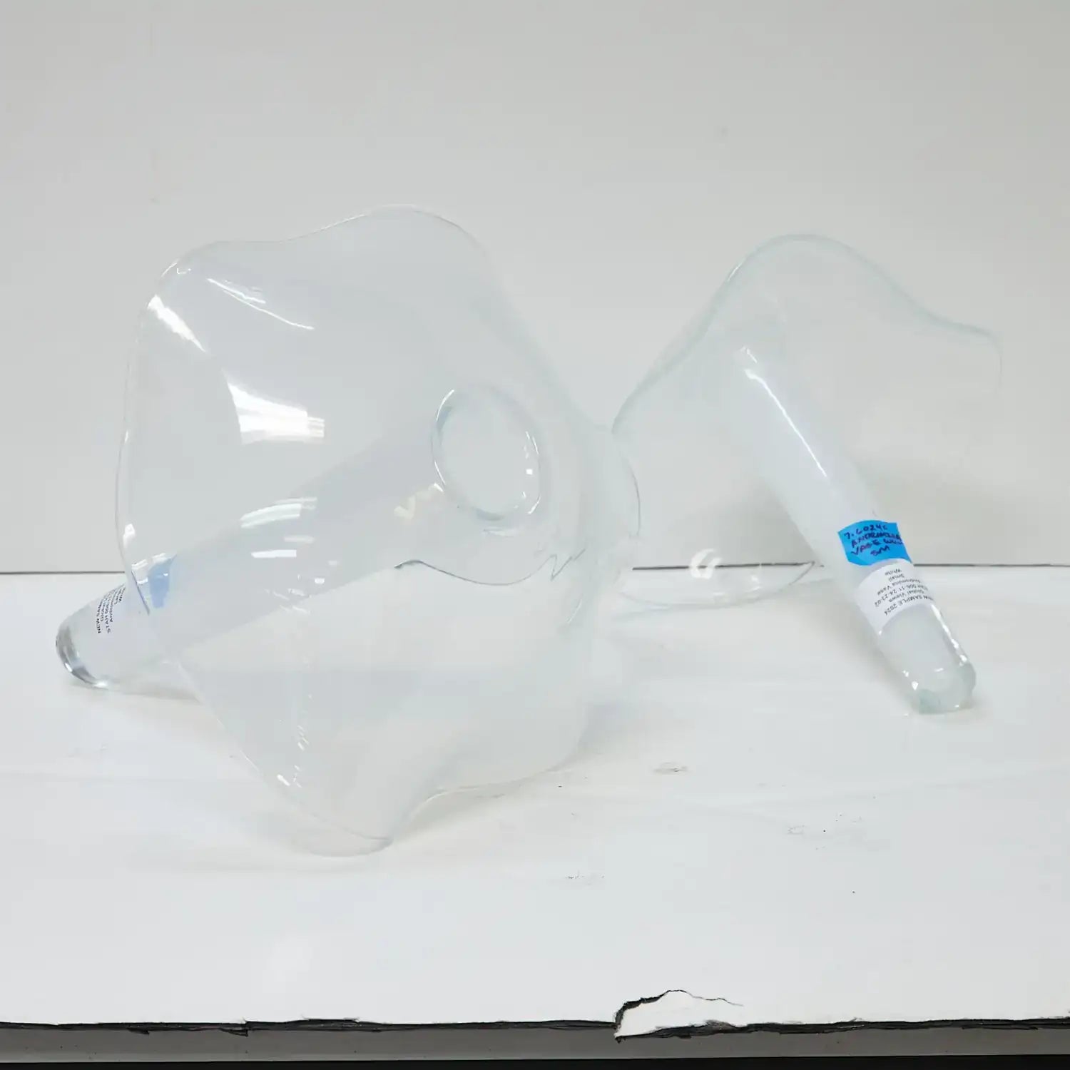 GLOBAL VIEWS ANDROMEDA VASE - Art