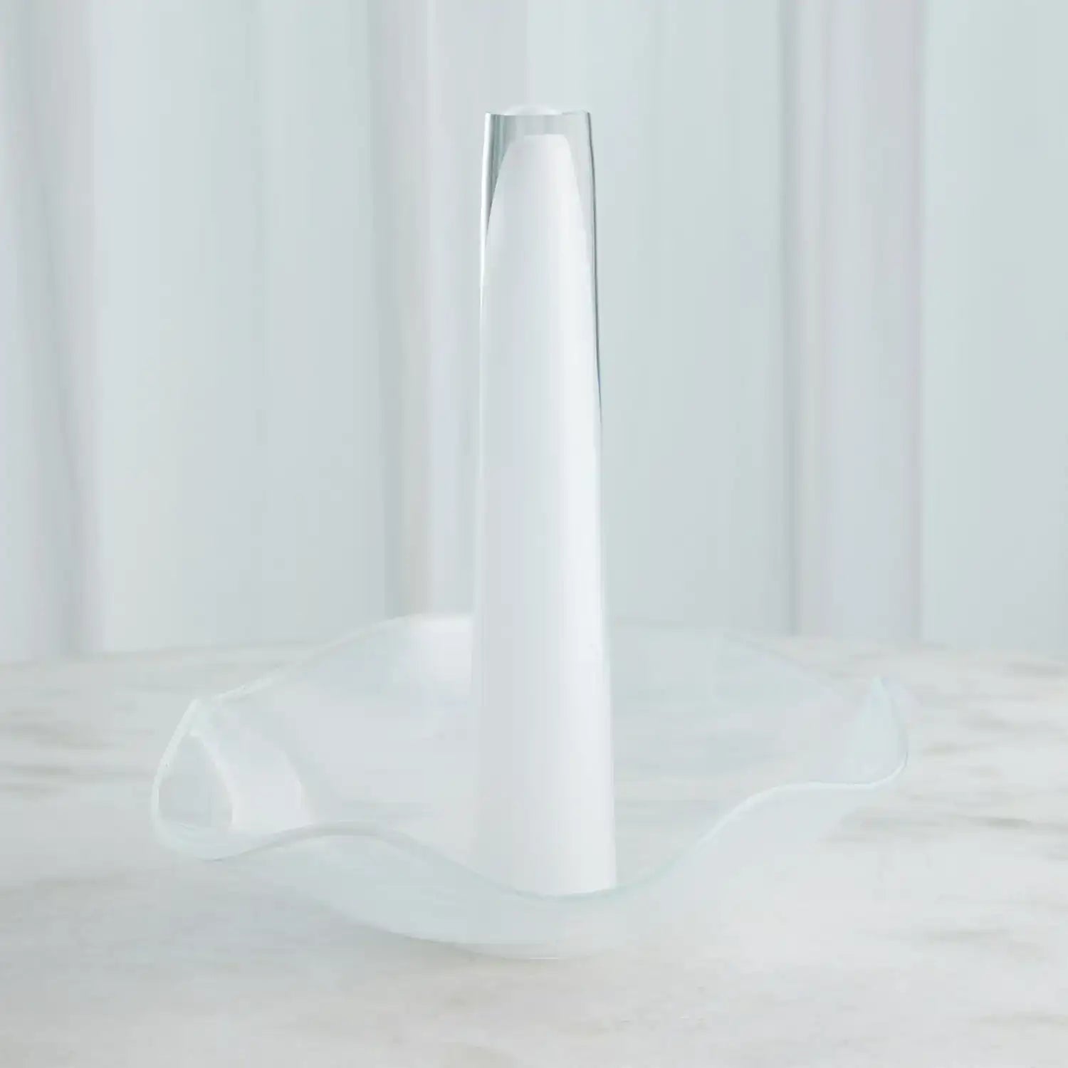 GLOBAL VIEWS ANDROMEDA VASE - Art