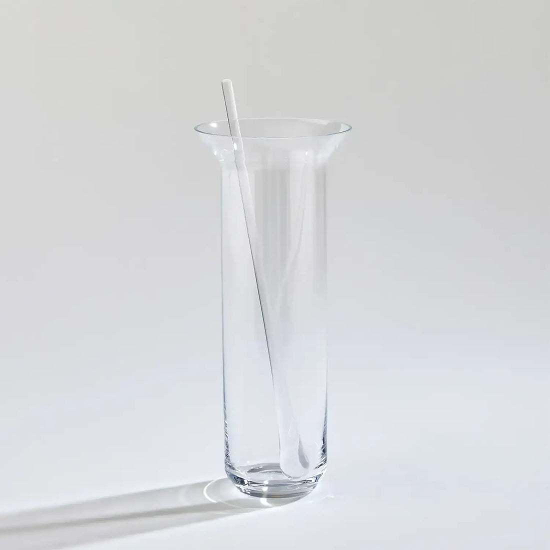 GLOBAL VIEWS CHEMISTRY CARAFE W/MARTINI STIRRER - Decorative Accents