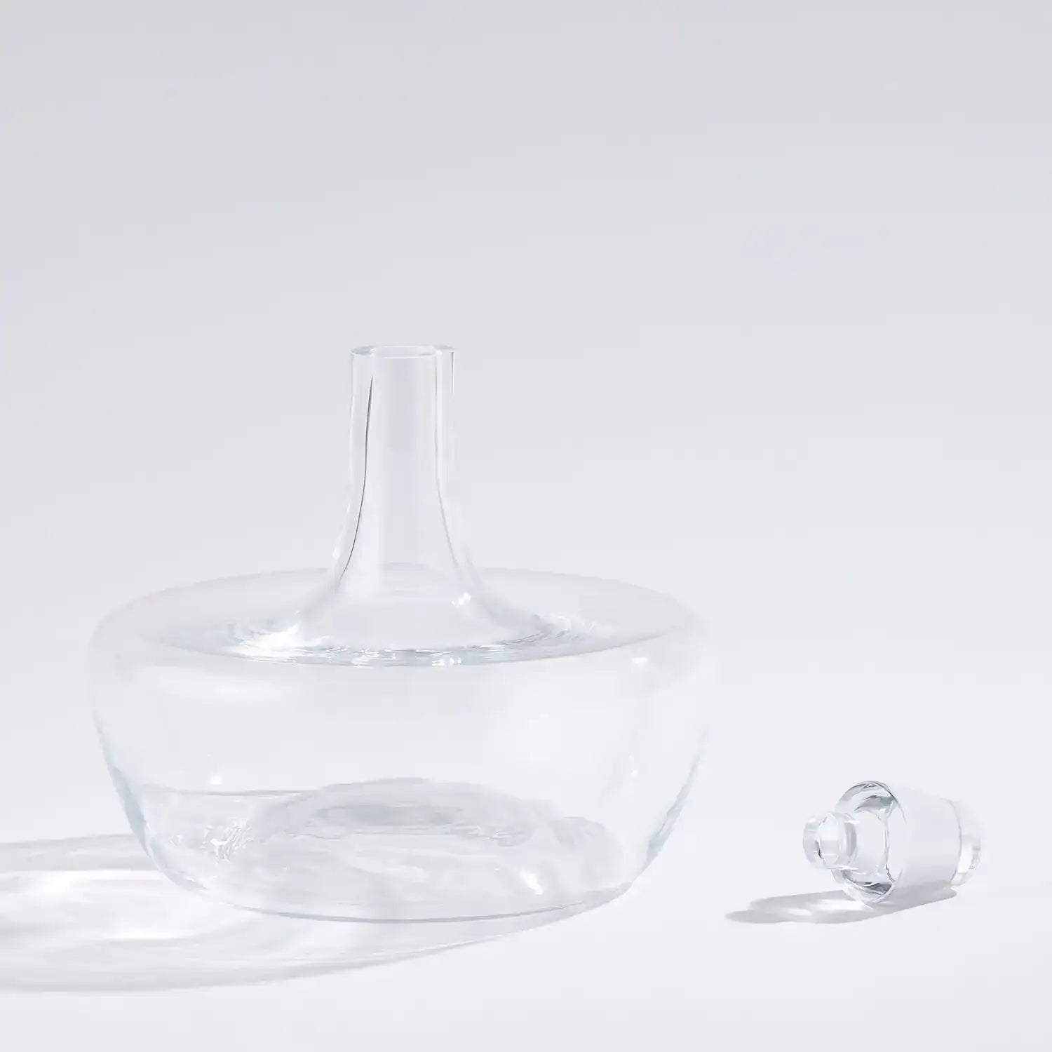 GLOBAL VIEWS RIPPLE DECANTER - Decorative Accents