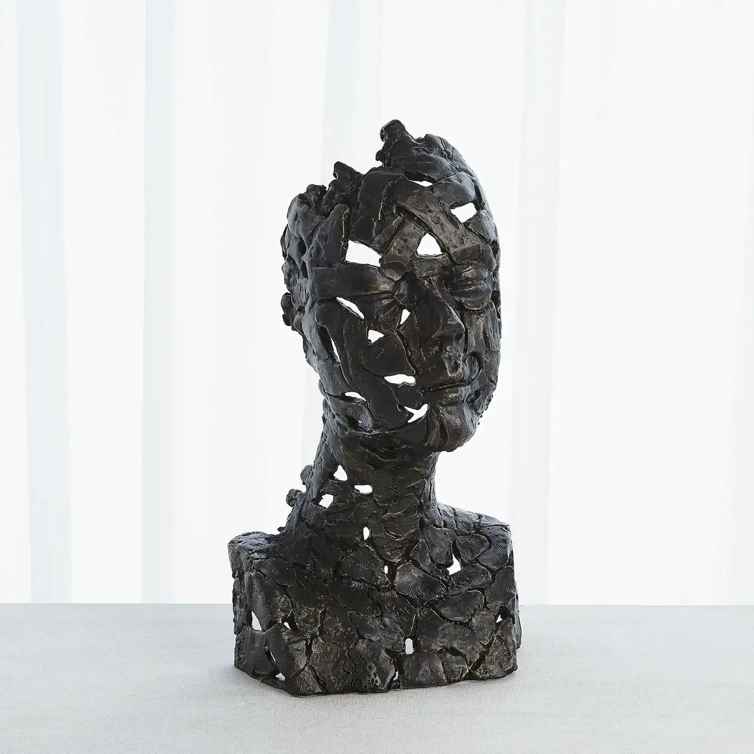 GLOBAL VIEWS FORGOTTEN BEAUTY - Decorative Accents