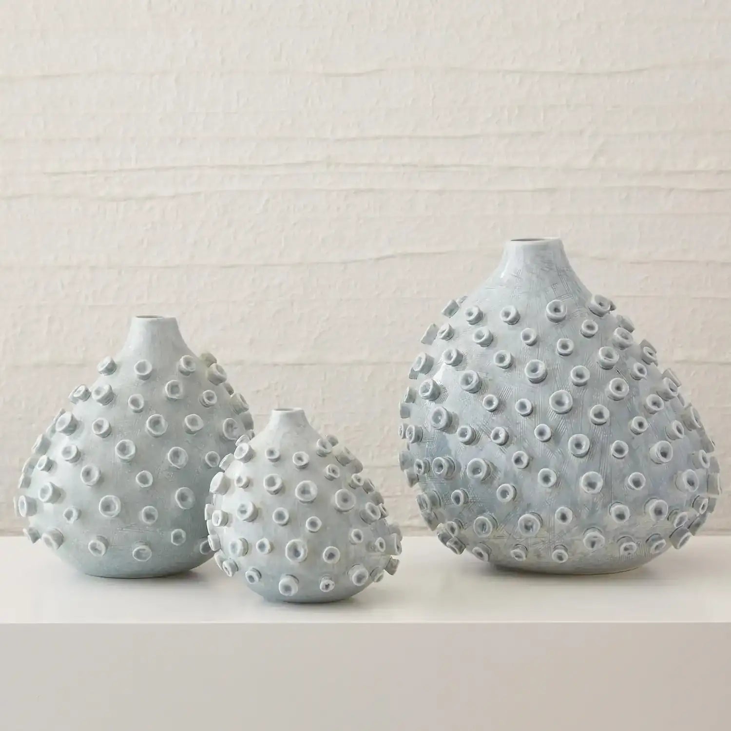 GLOBAL VIEWS SEA CORAL VASE - Decorative Accents
