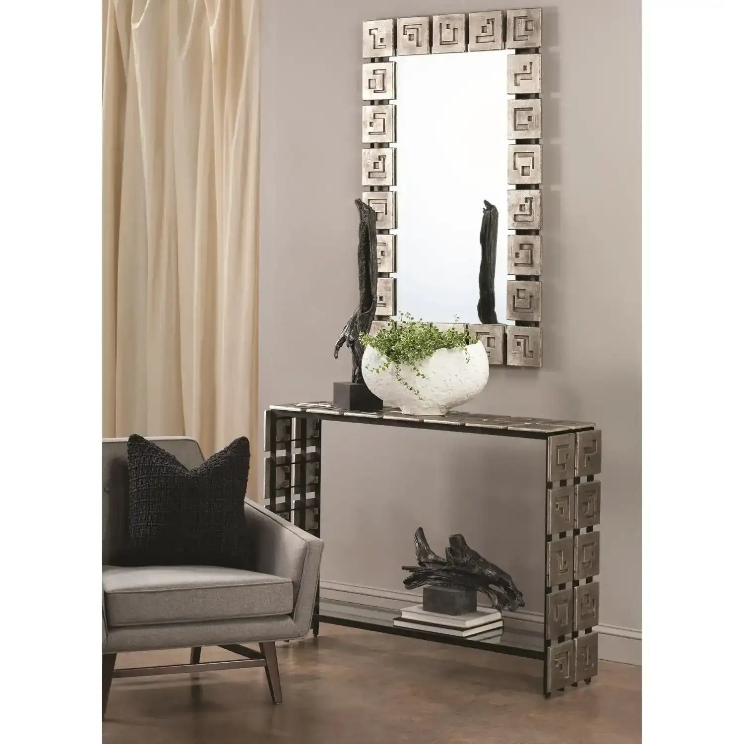 GLOBAL VIEWS IRON DRIFTWOOD SCULPTURE - Decorative Accents