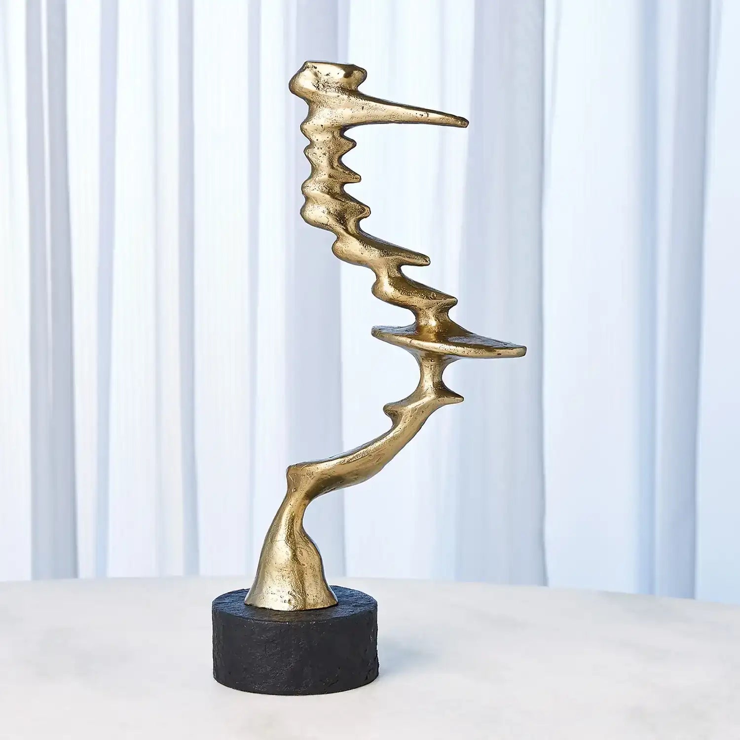 GLOBAL VIEWS WIND BLOWN SCULPTURE - Decorative Accents