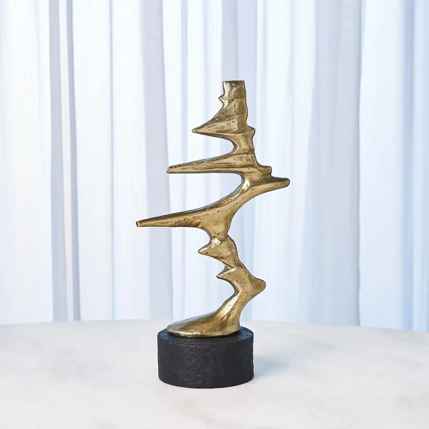 GLOBAL VIEWS WIND BLOWN SCULPTURE - Decorative Accents