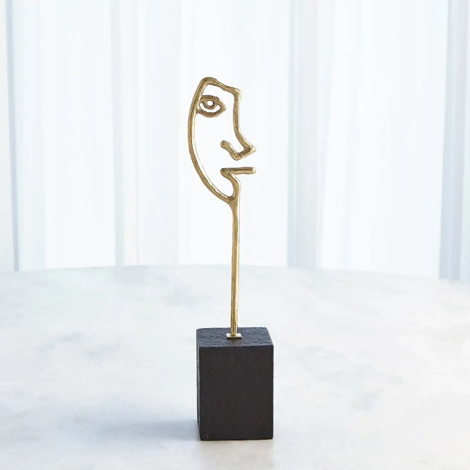 GLOBAL VIEWS SCRIBBLE SCULPTURE SON - Decorative Accents