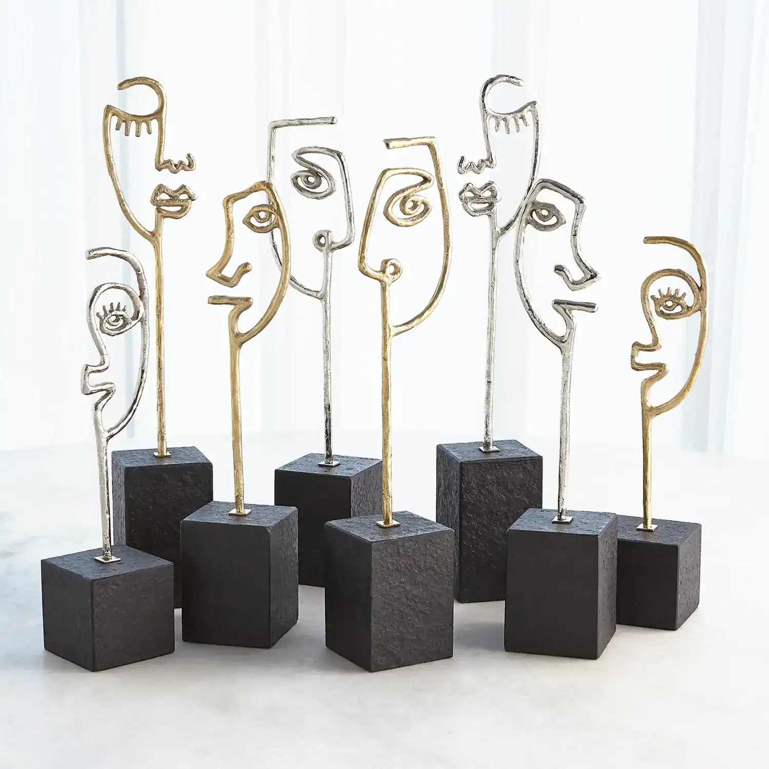 GLOBAL VIEWS SCRIBBLE SCULPTURE SON - Decorative Accents