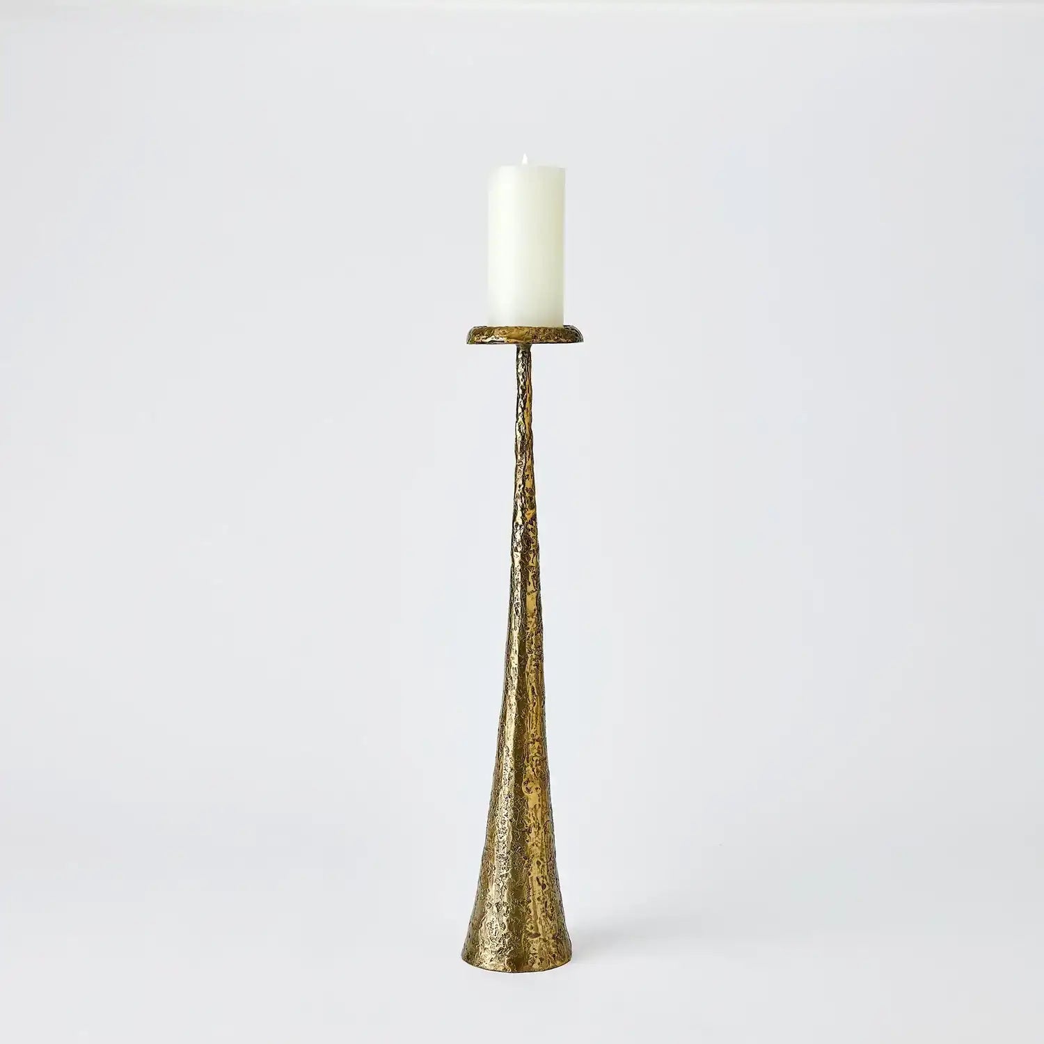 GLOBAL VIEWS BEACON CANDLE HOLDER - Decorative Accents