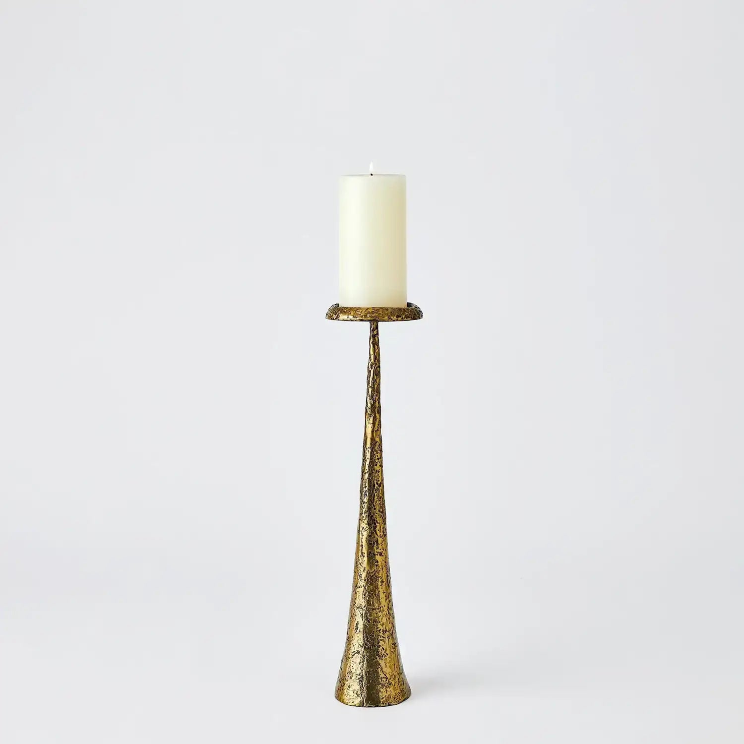 GLOBAL VIEWS BEACON CANDLE HOLDER - Decorative Accents