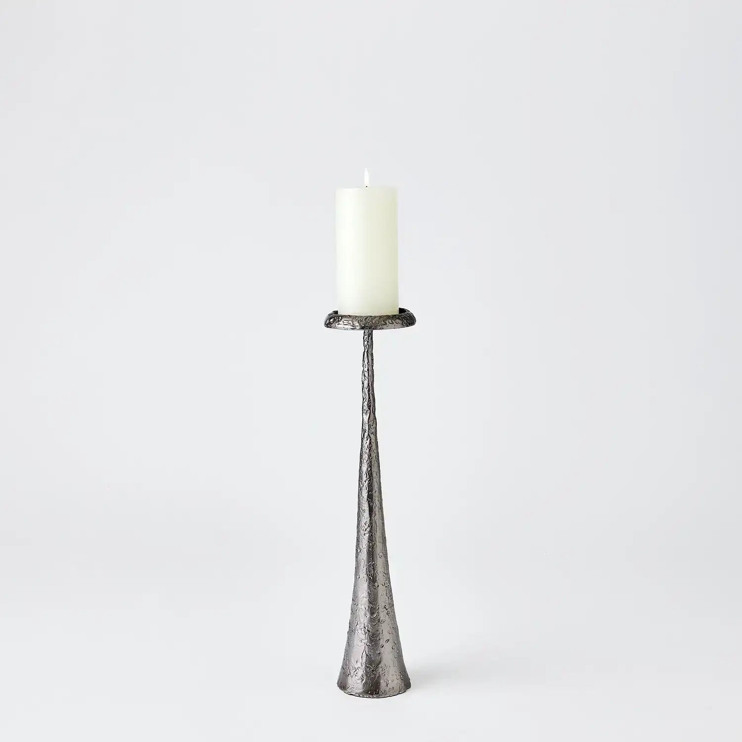 GLOBAL VIEWS BEACON CANDLE HOLDER - Decorative Accents